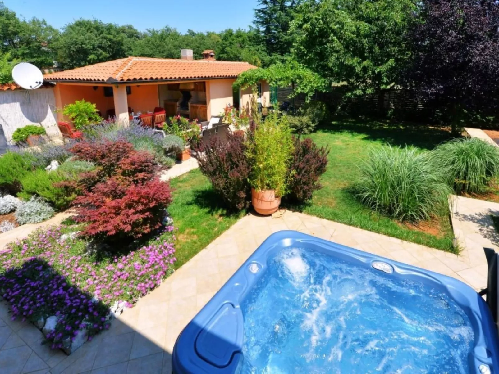 Villa Steffani in Kapelica, Istrien mit Pool-Buiten