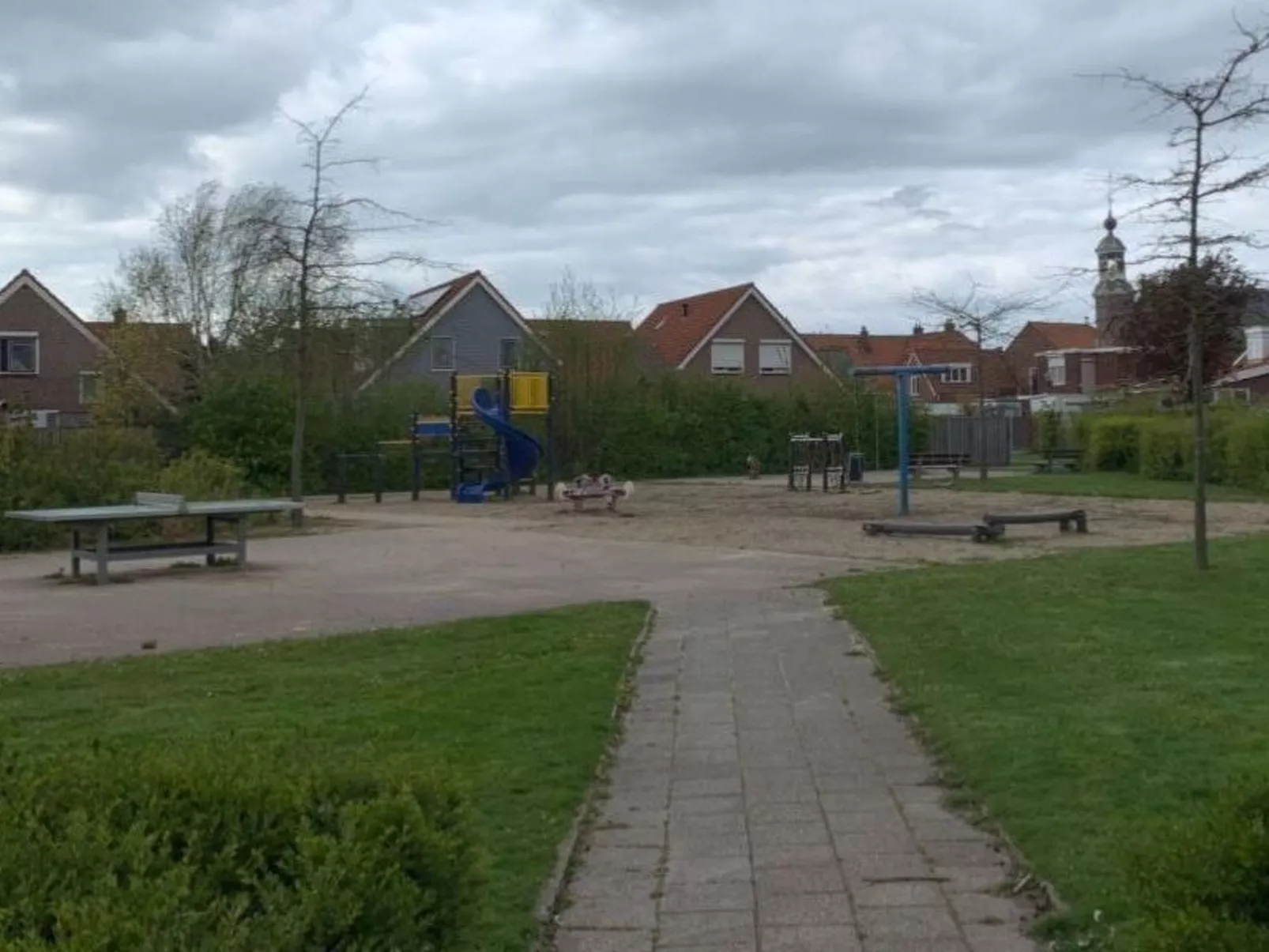 "Cottage" mit Wallbox-Buiten