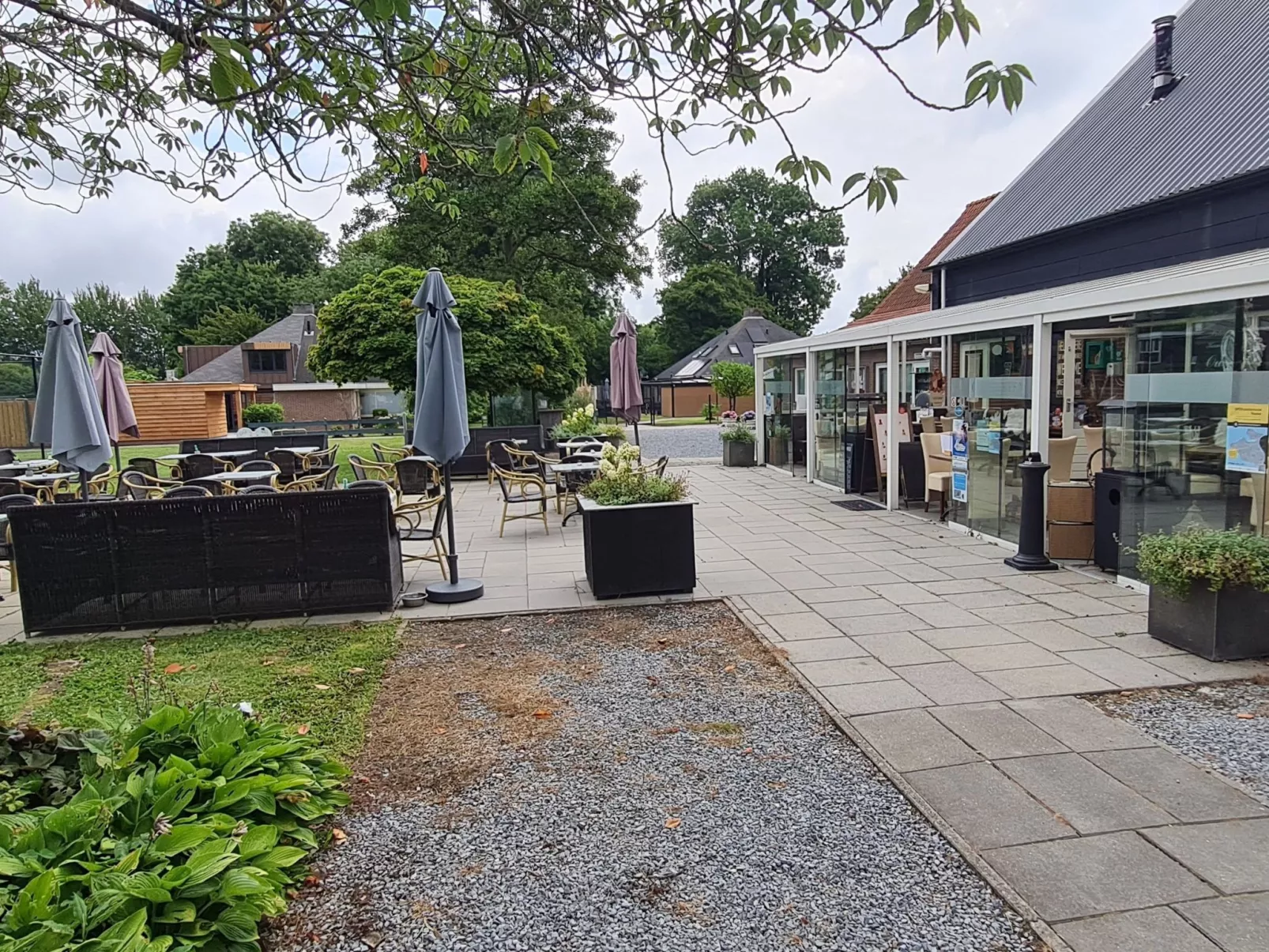 "Buurtweg 121"-Buiten