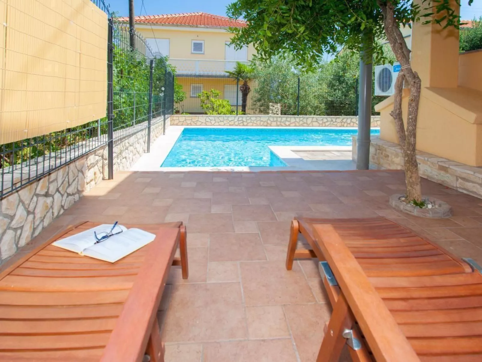 Ruhige Ferienwohnung Tina 8-Image-tags.info