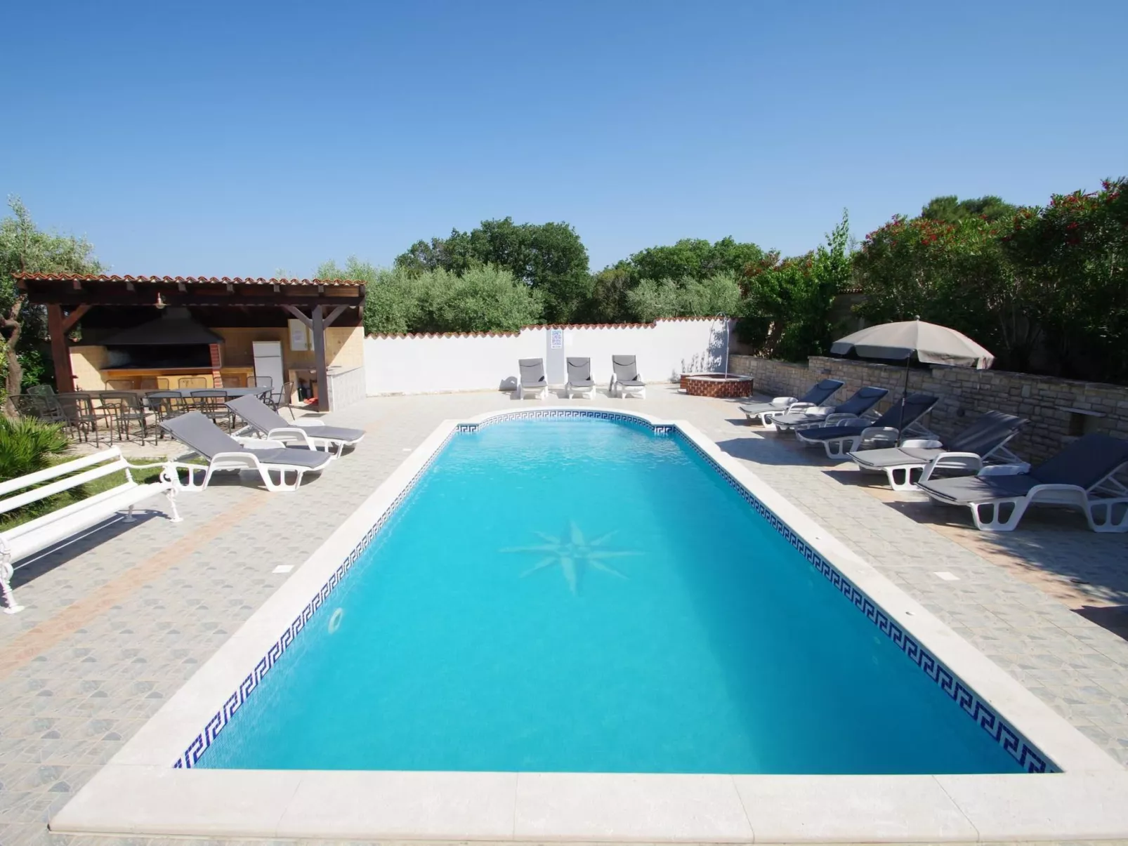 Wohnung in Banjole mit großem Garten-Image-tags.info