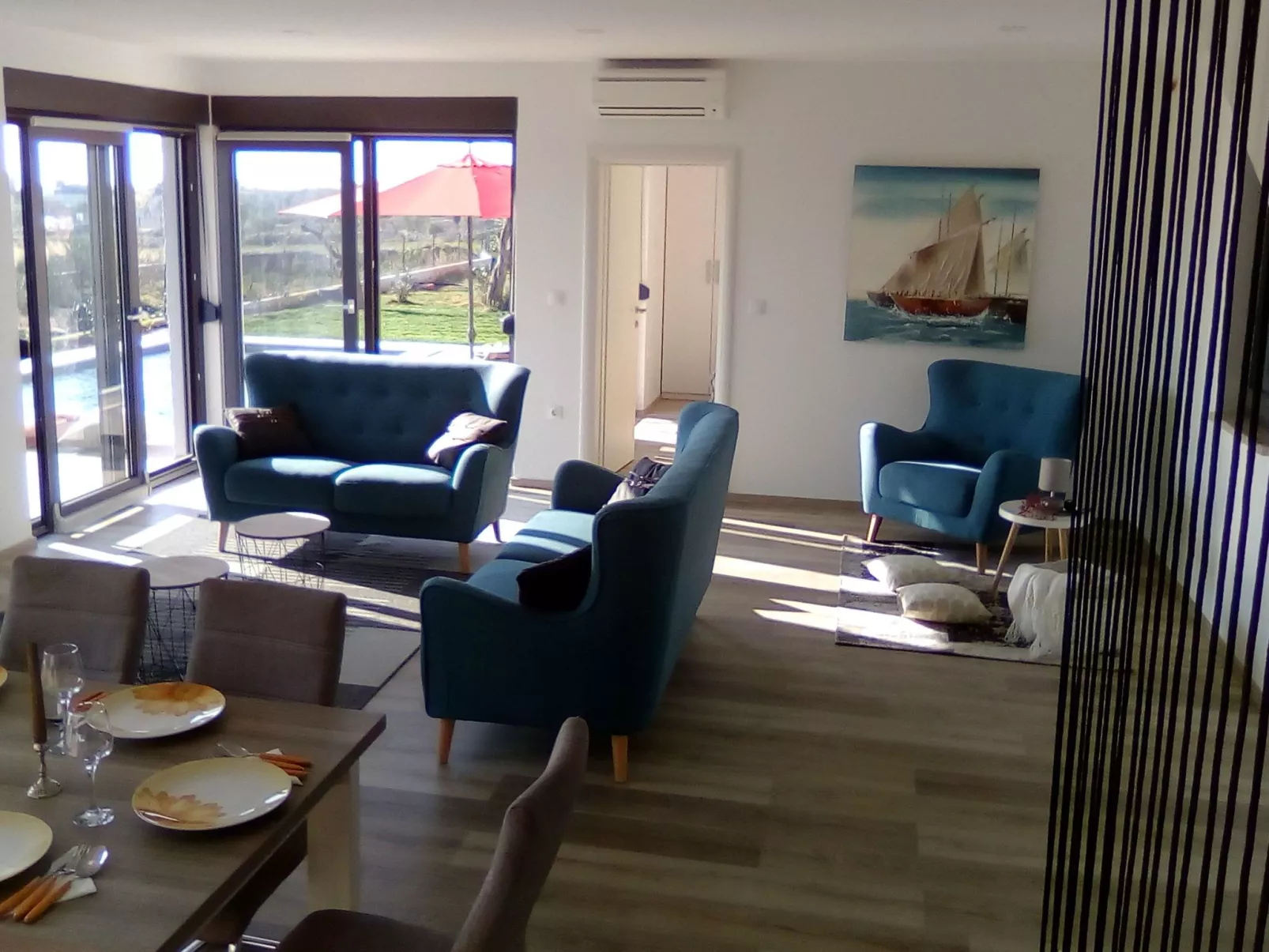 Neue New Villa Lana 40m2 Schwimmbad, Sauna, Whirlpool-Binnen