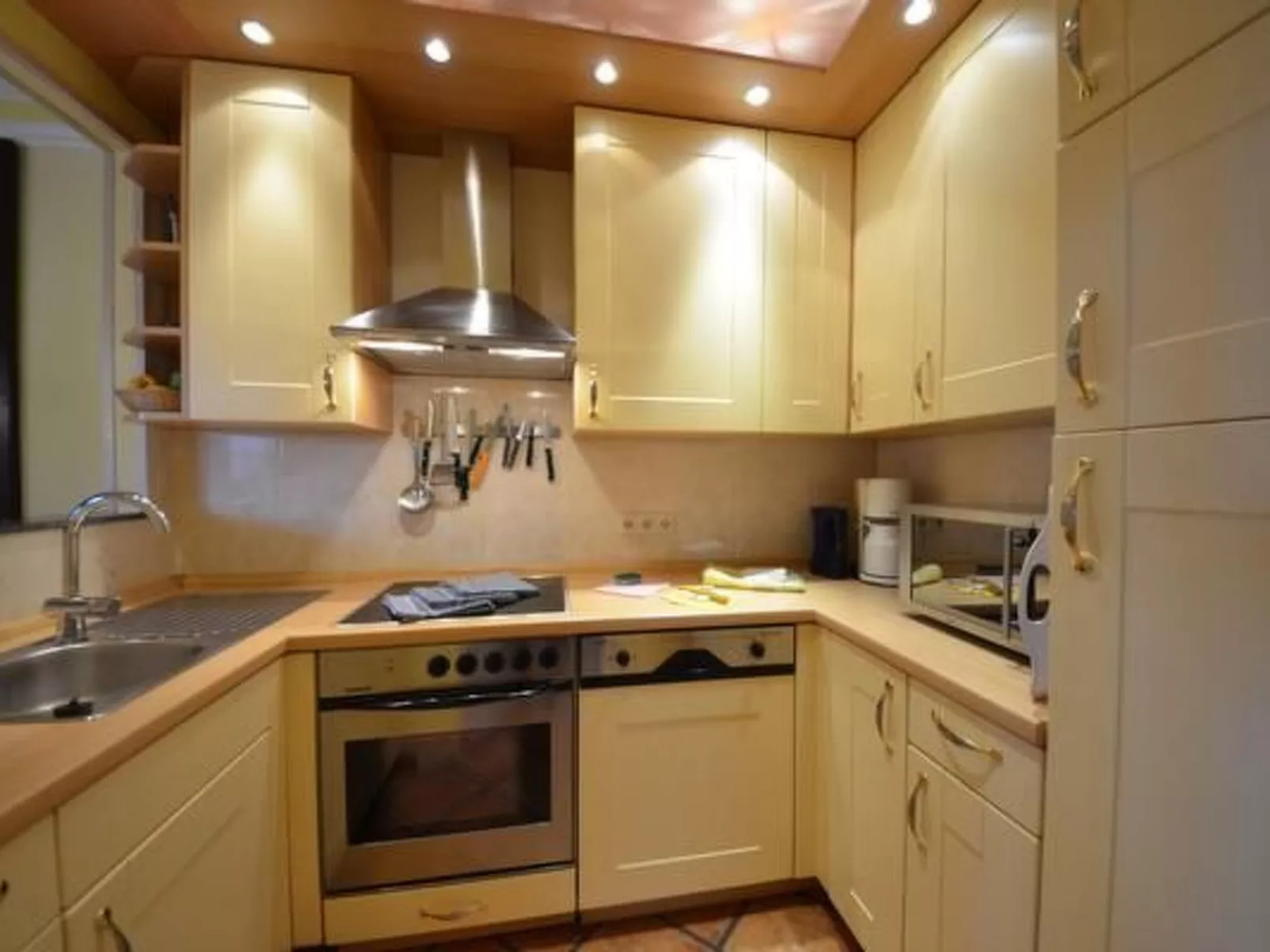 Kirchhaus-Image-tags.info