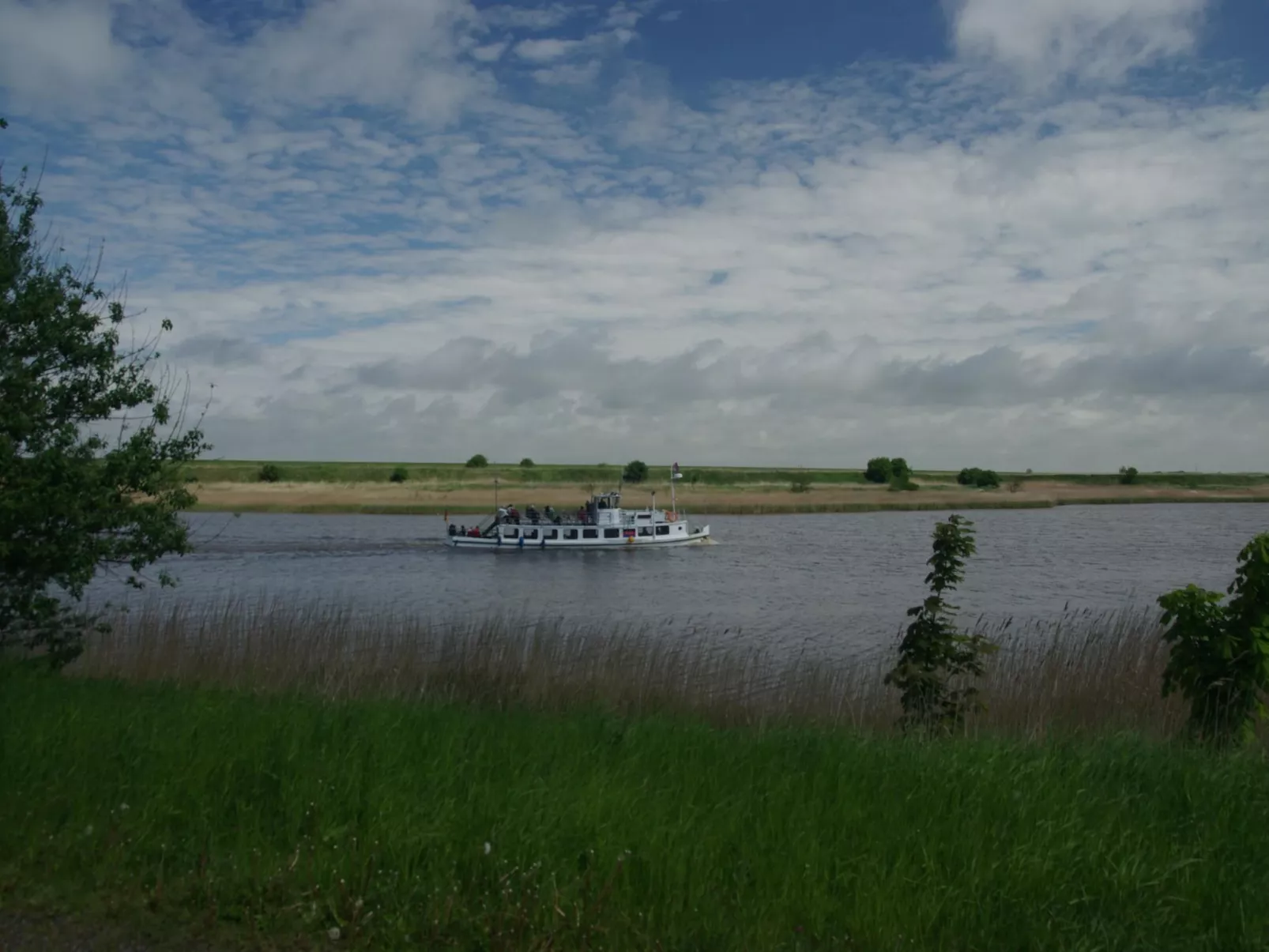 Lara's Olle Warft-Buiten