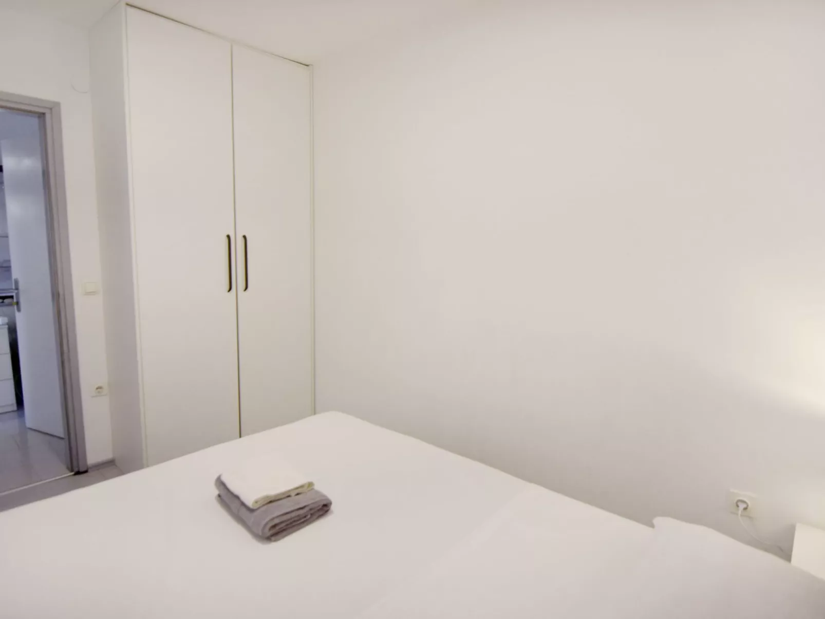 GALLERY SANDRO-Image-tags.info