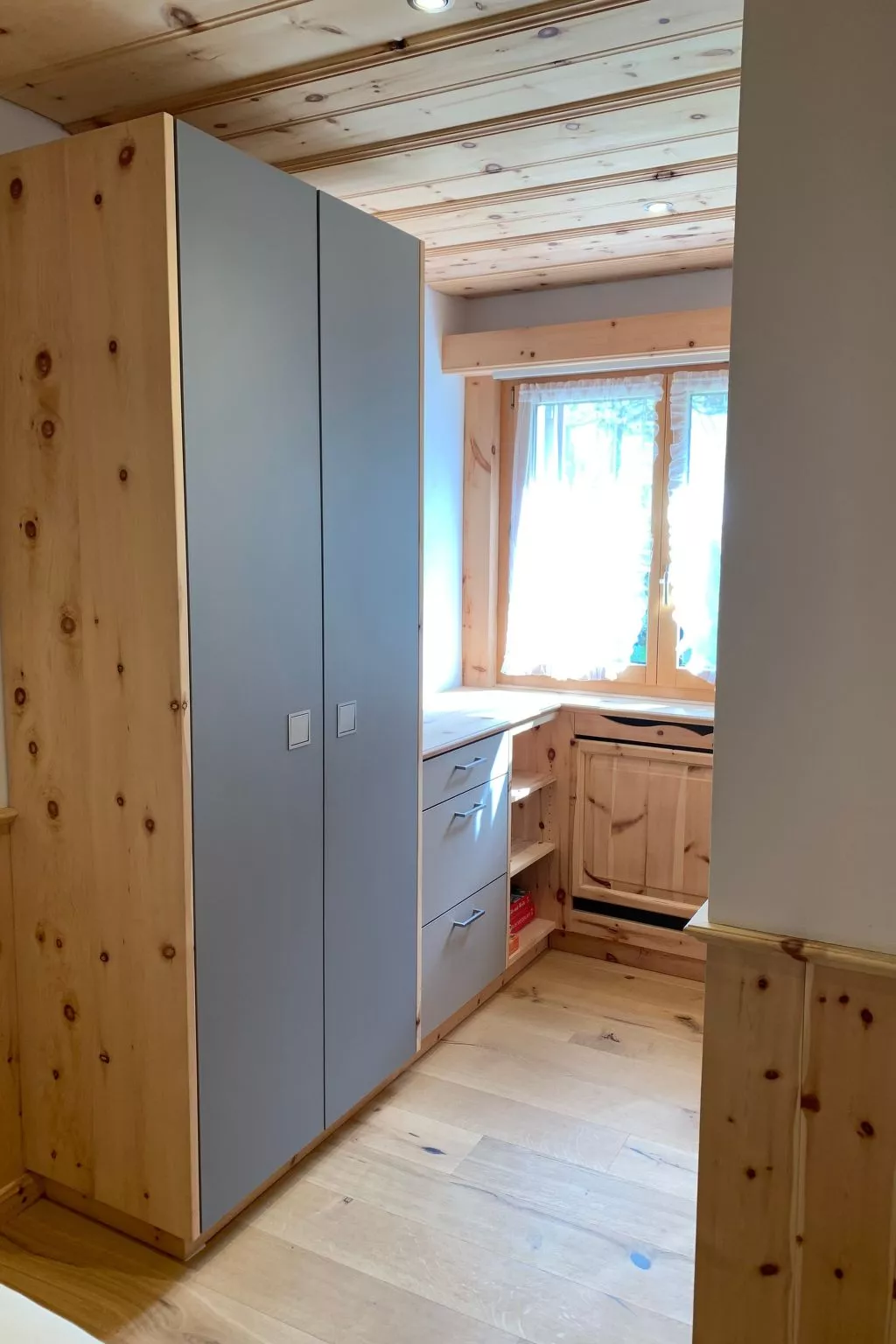 Epomeo-Image-tags.info