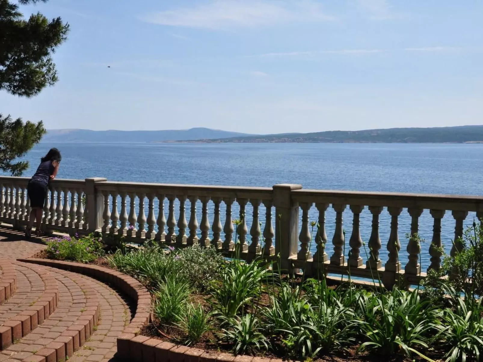 Haus in Dramalj mit gemeinschaftlichem Pool-Buiten