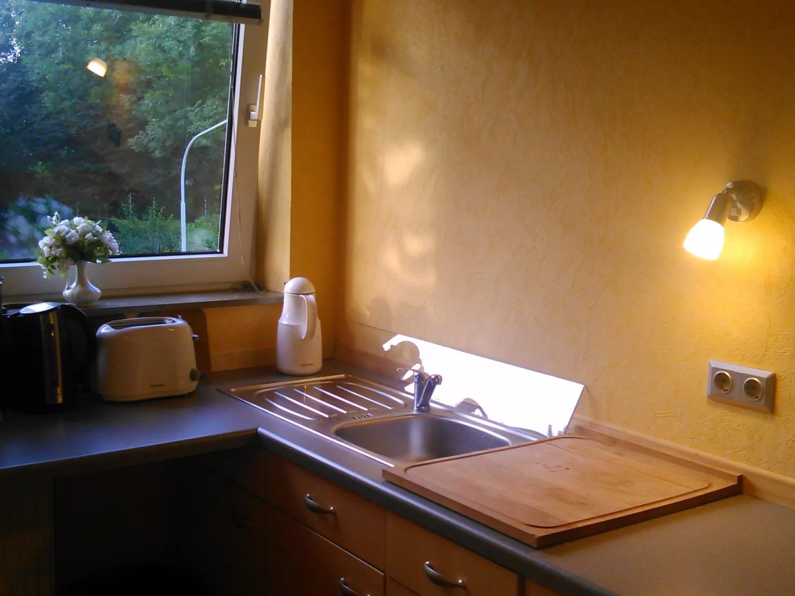 Wohnung in Altengroden mit Garten-Binnen