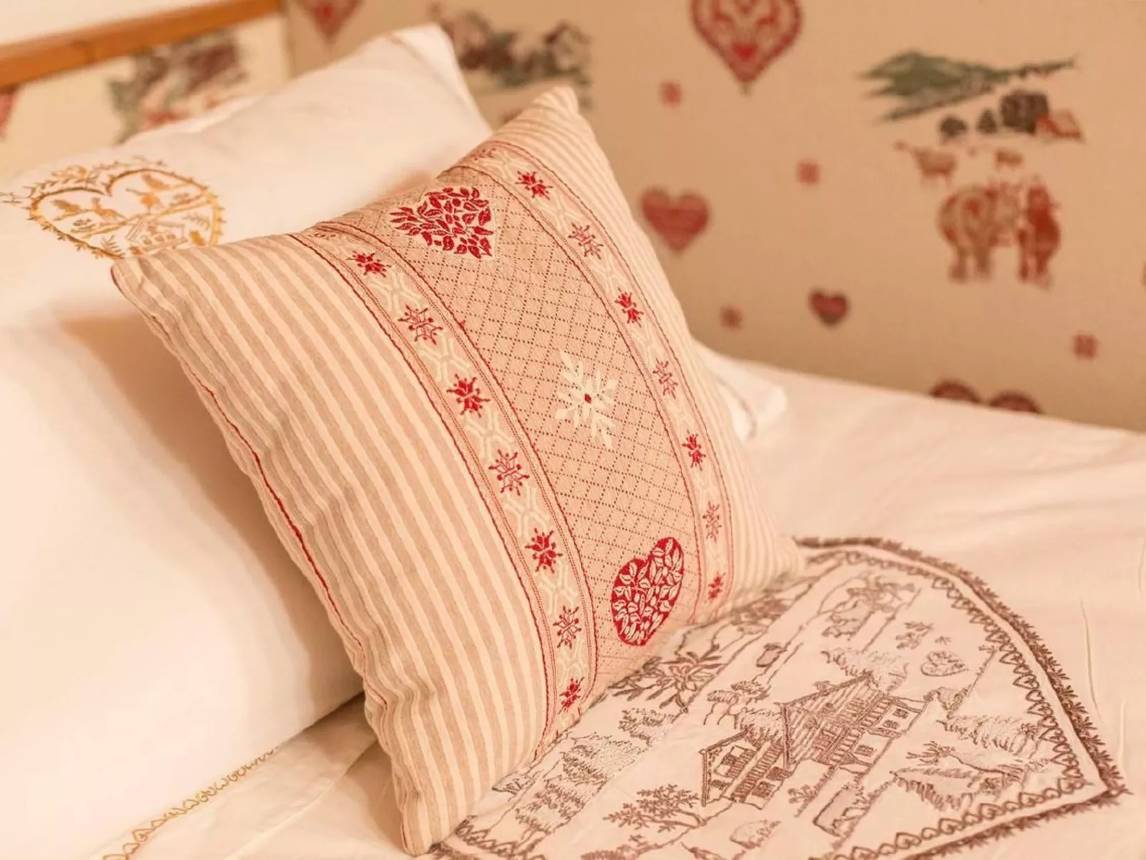 Chesarina Chalet-Binnen