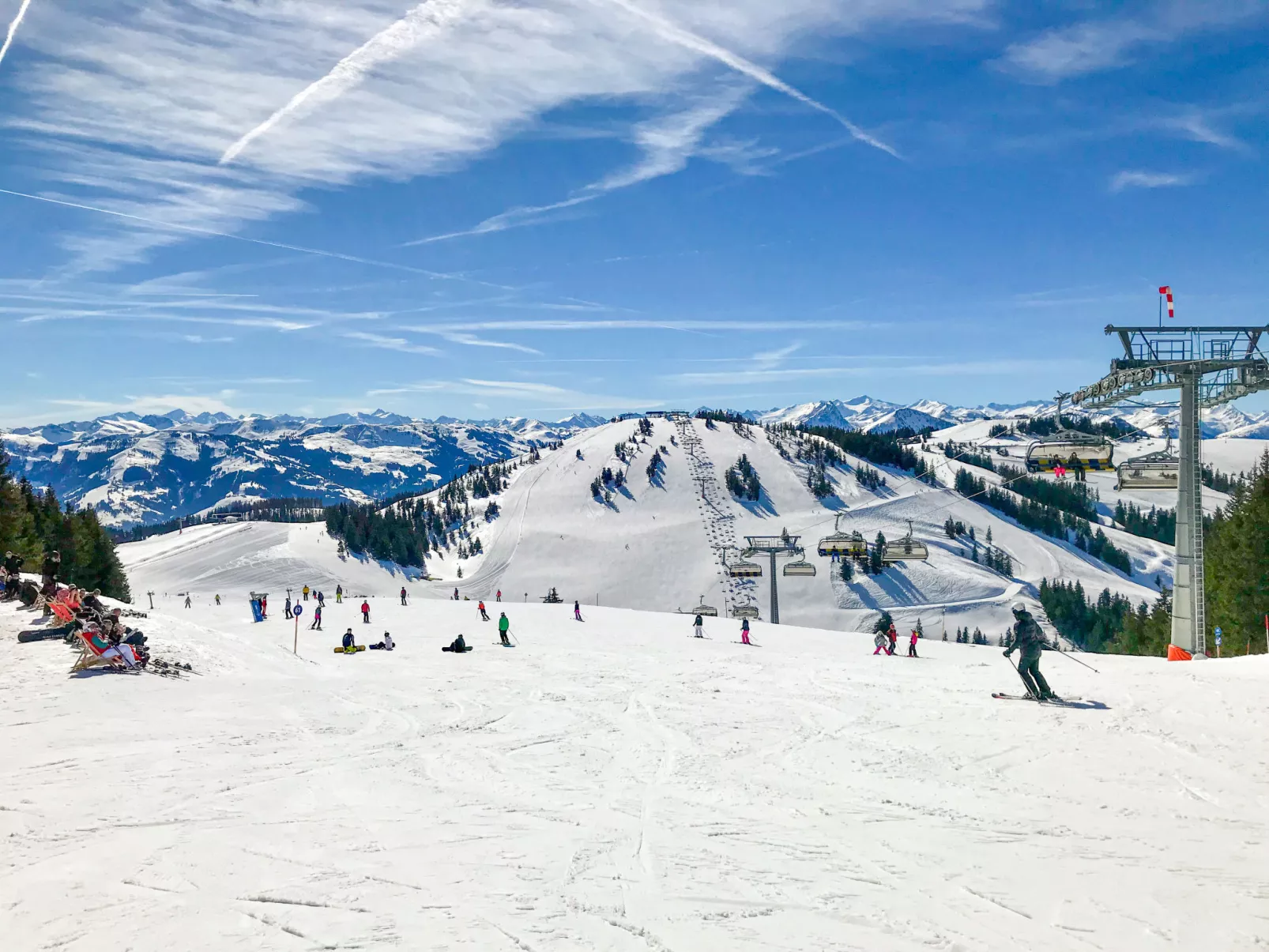 Luxuriöse Ferienwohnung mit Terrasse-Omgeving