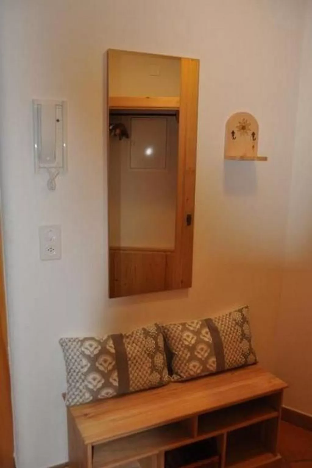 Chesa Sunasain V8-Image-tags.info