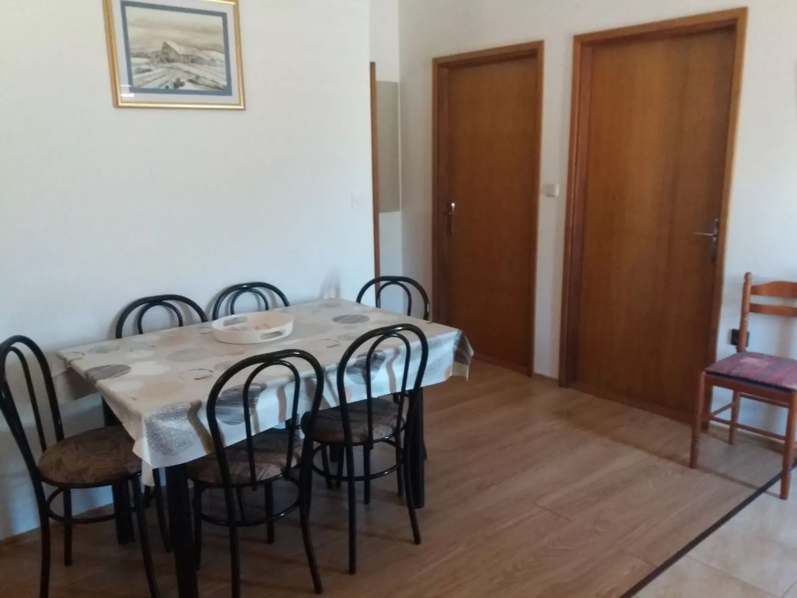 "Visnja" direkt am Strand-Binnen