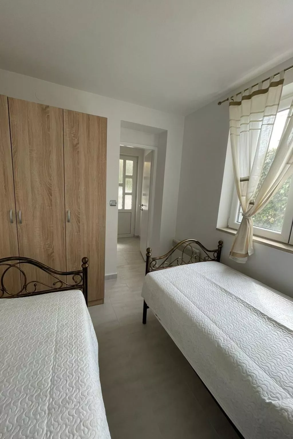 ALF Rab-Image-tags.info