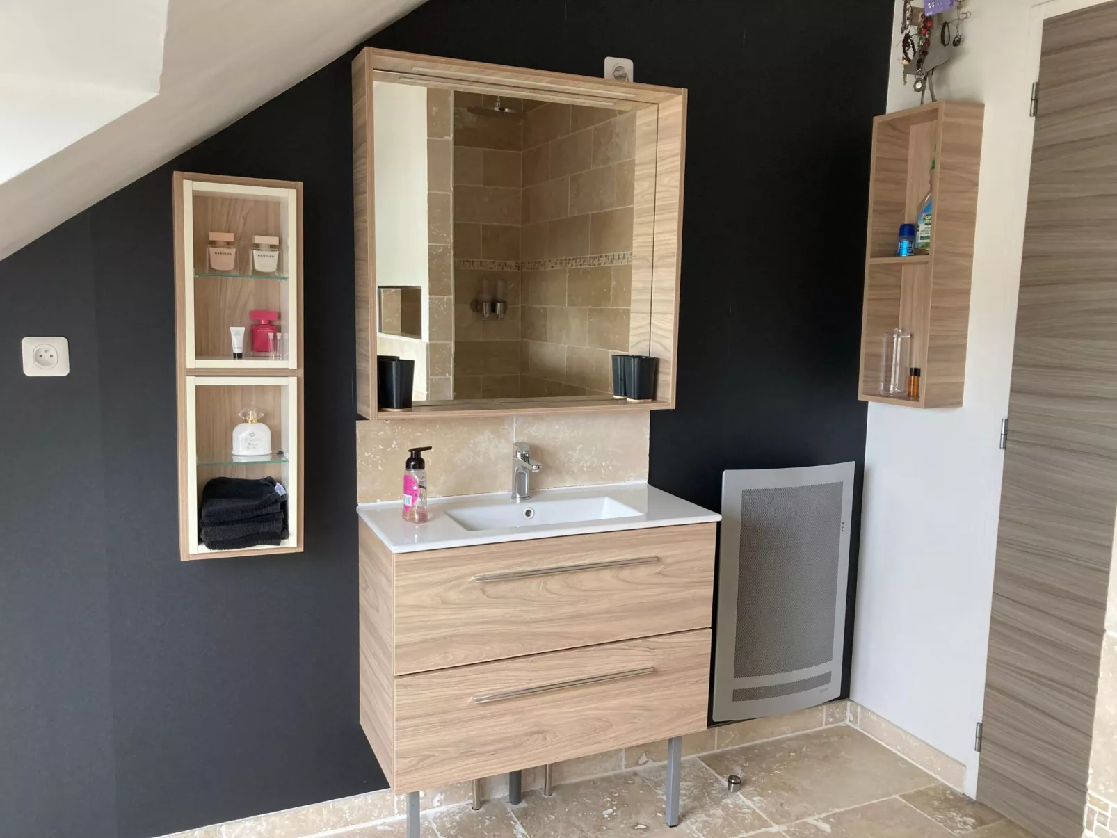 "Soleil Mapou-Binnen