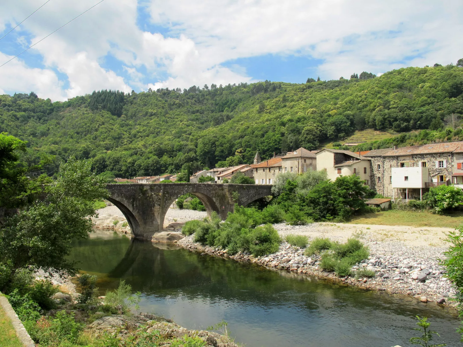 Coeur des Monts d'Ardeche-Omgeving