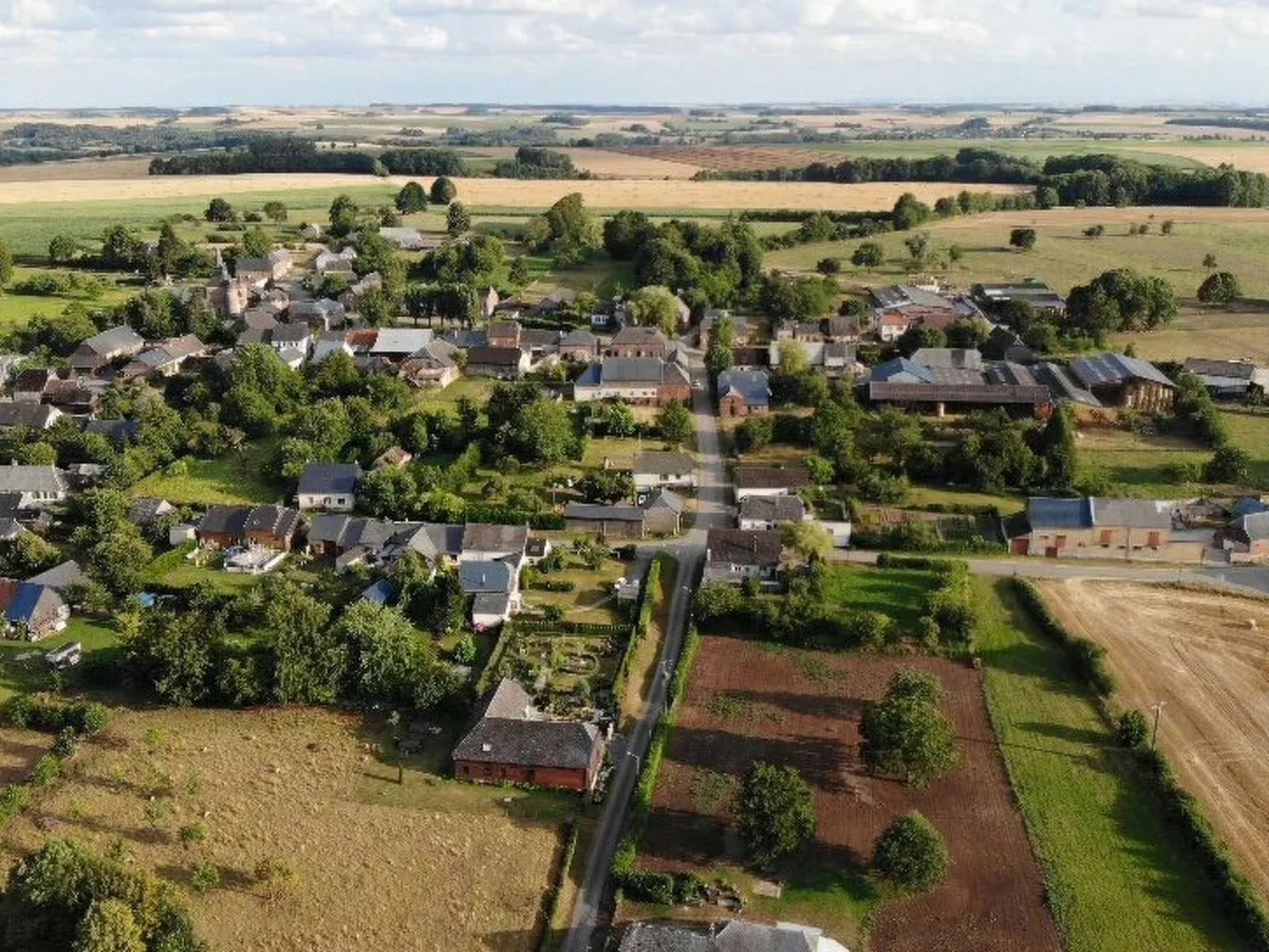 Charmantes Ferienhaus in idyllischem Dorf - Beau Village-Image-tags.info