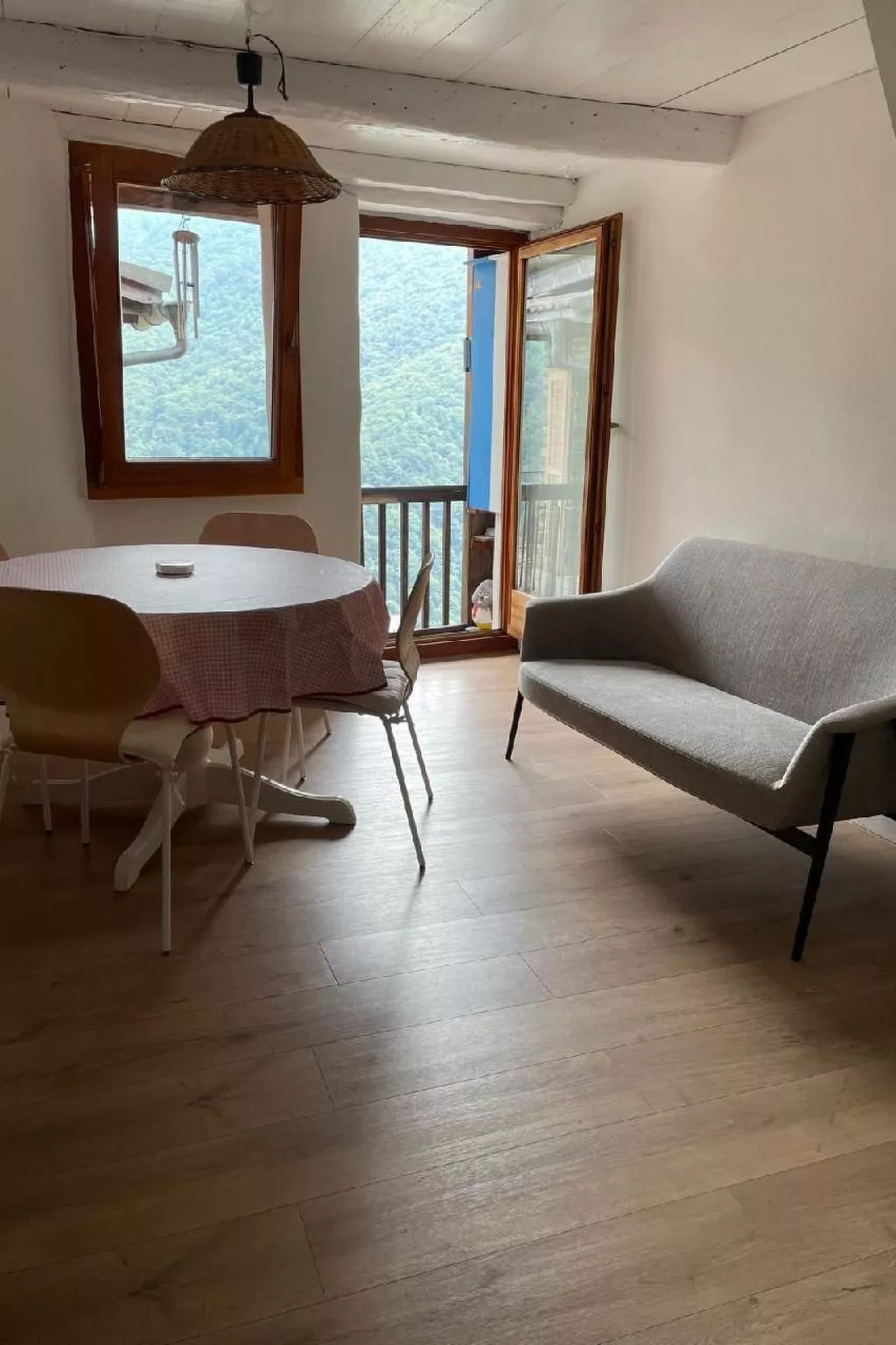 Entdecken Sie den Charme von Casa Clementina in Indemini-Binnen