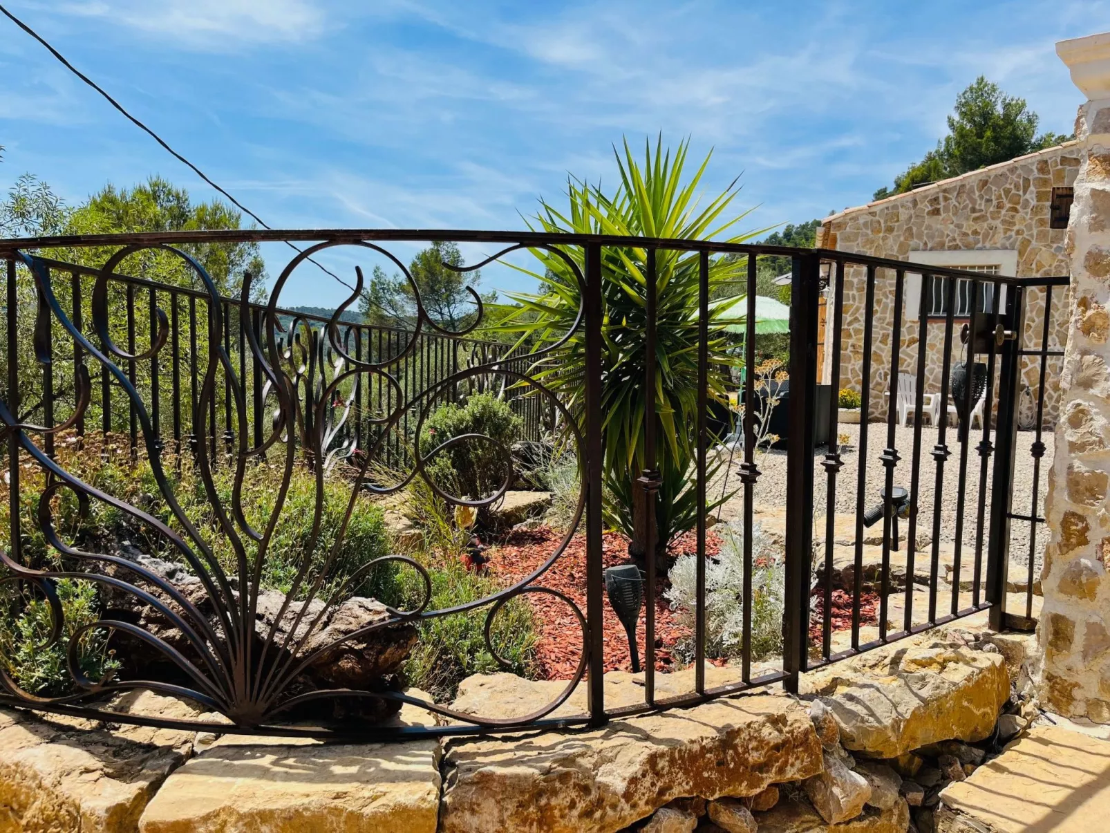 Villa "Les Alloes" - Buiten