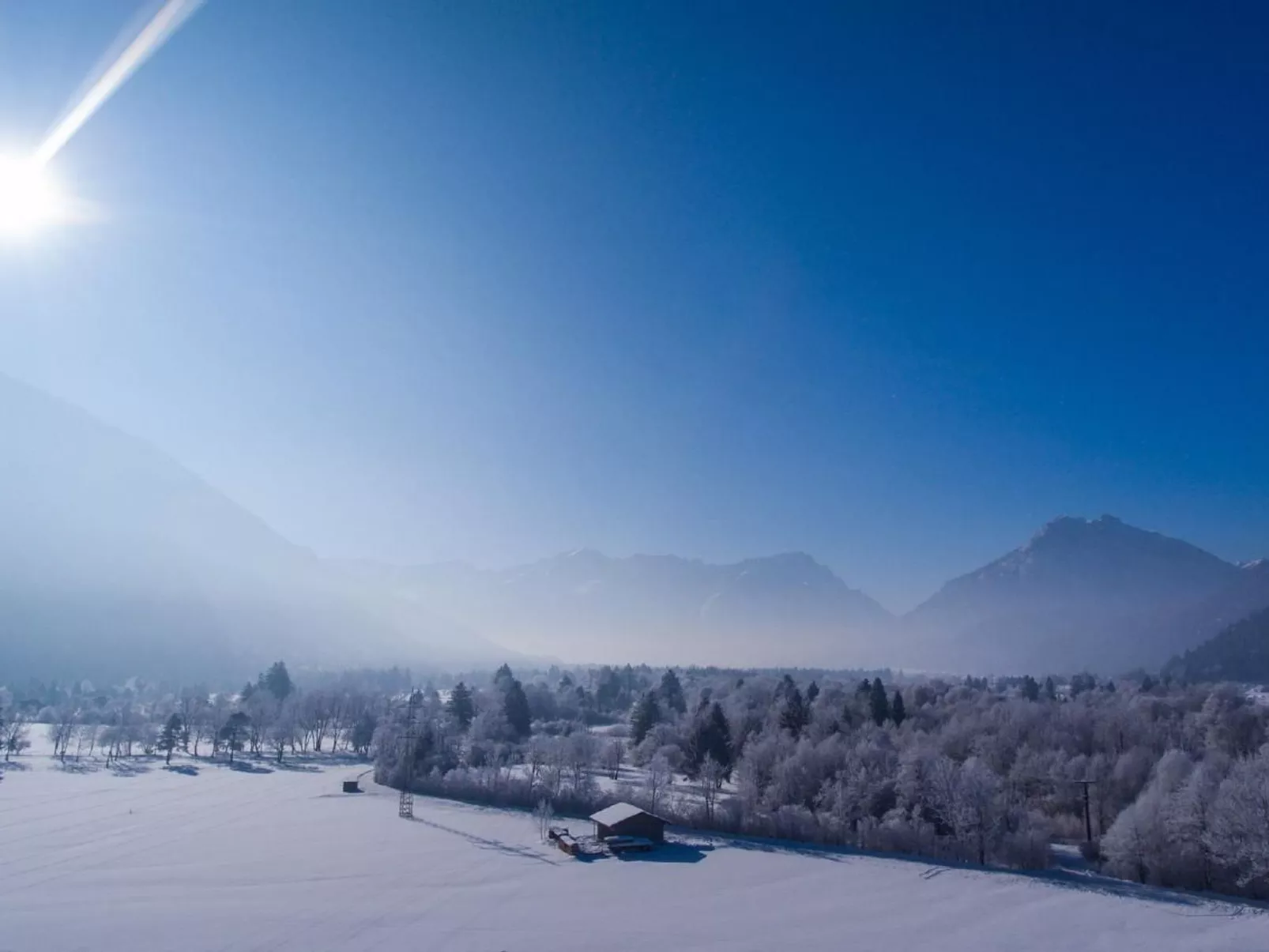 Fewo Zugspitze-Buiten