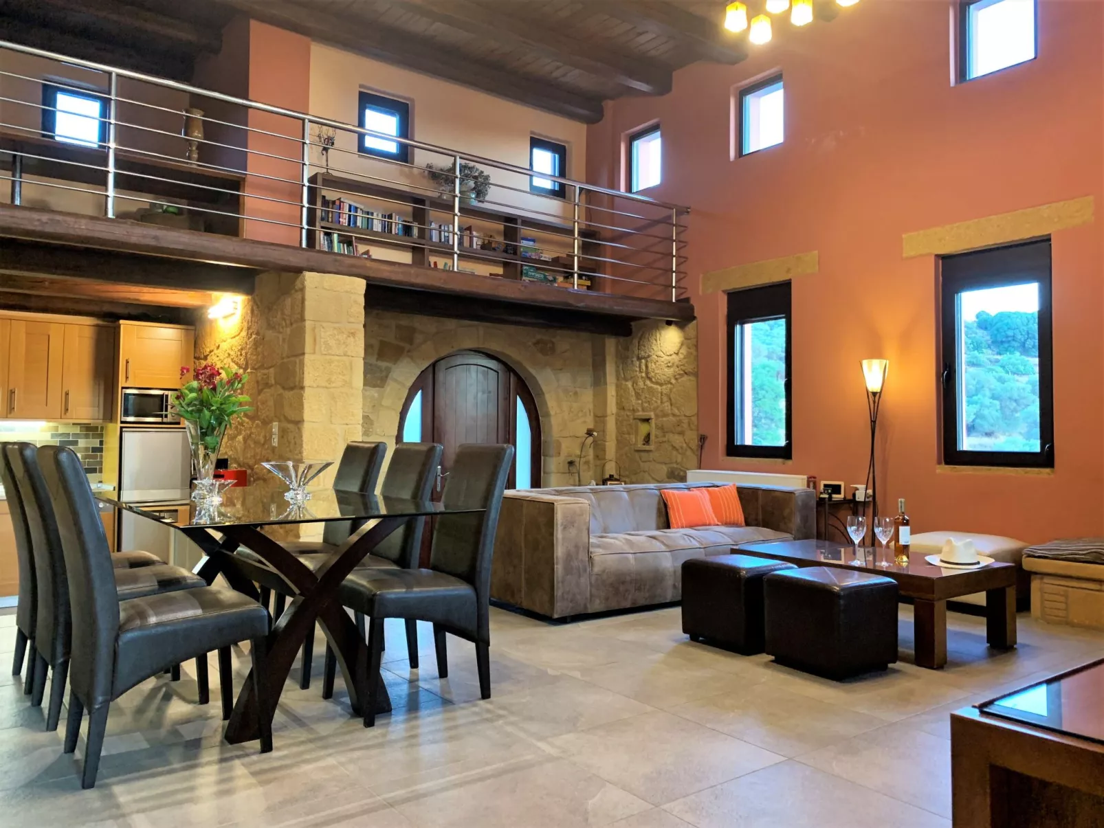 Geräumige Villa mit Pool nur 12km vom Strand entfernt-Binnen