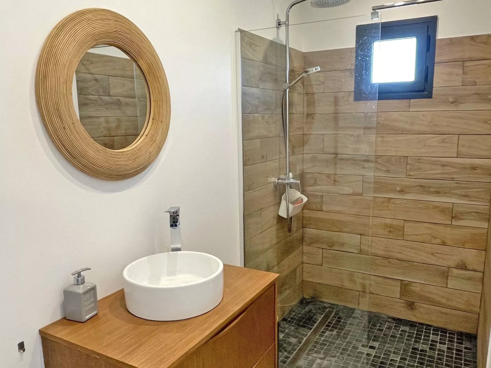 Villa 10 Personen - Swimmingpool - Klimaanlage- Sainte Maxime-Binnen