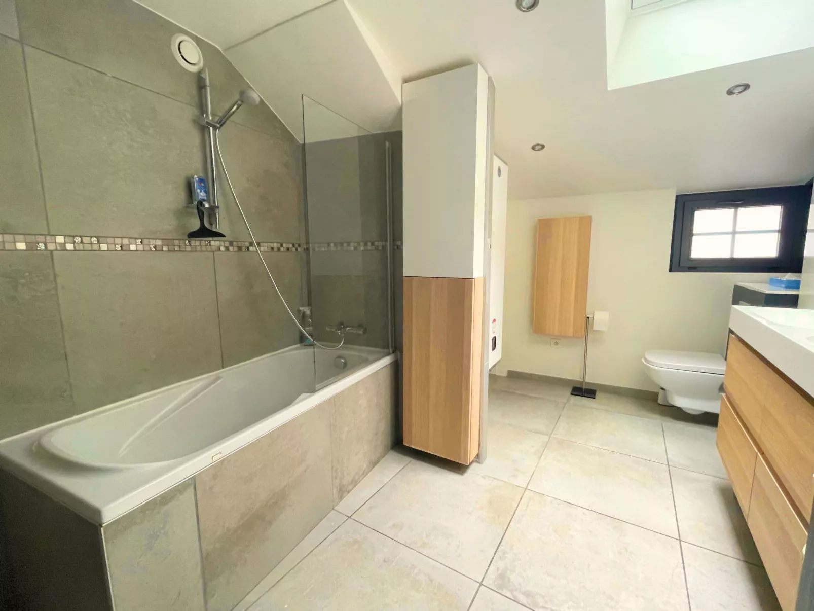 "Town House" im Herzen des historischen Zentrums-Binnen