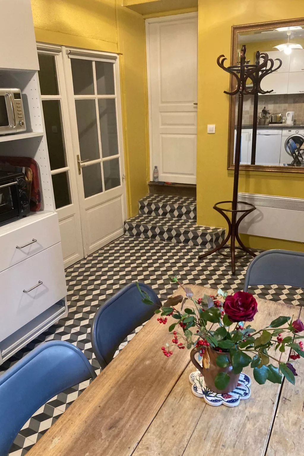 Historisches Gourdon-Binnen