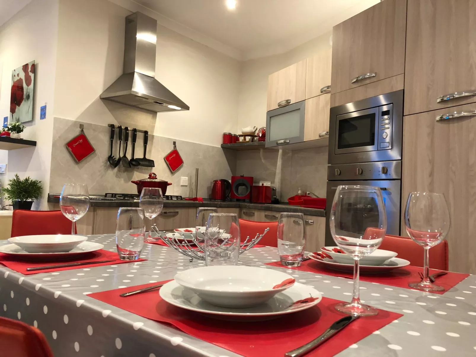 Klimatisierte Wohnung mit Grill und Terrasse-Image-tags.info