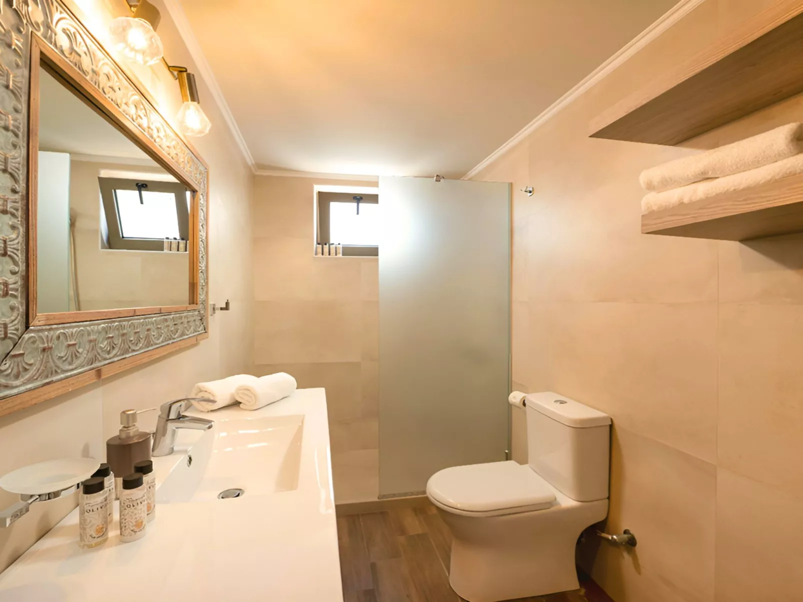 Capaka Villa Privater Pool-Binnen