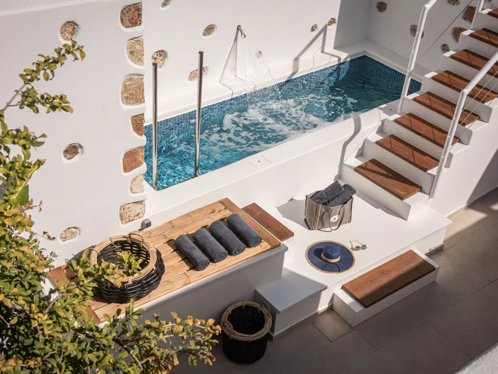 Mint Villa "by Checkin"-Buiten