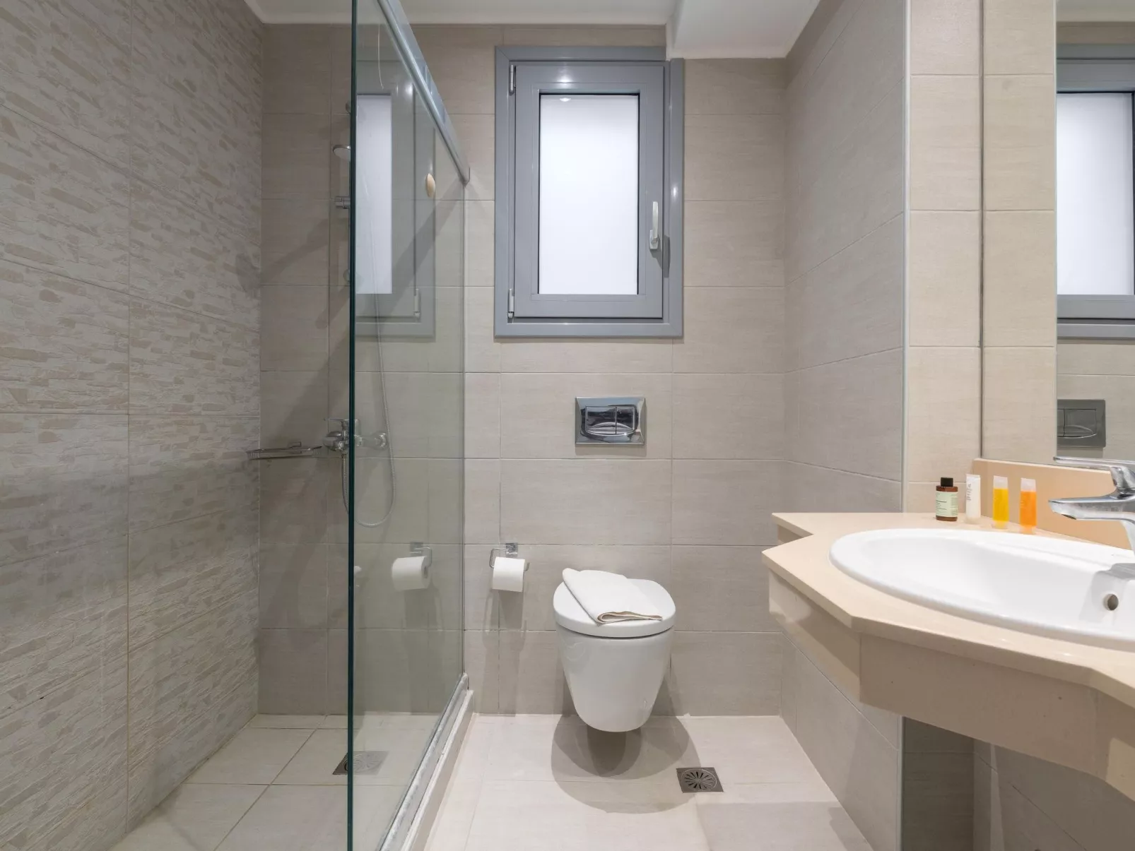 Moderne Luxusvilla-Image-tags.info