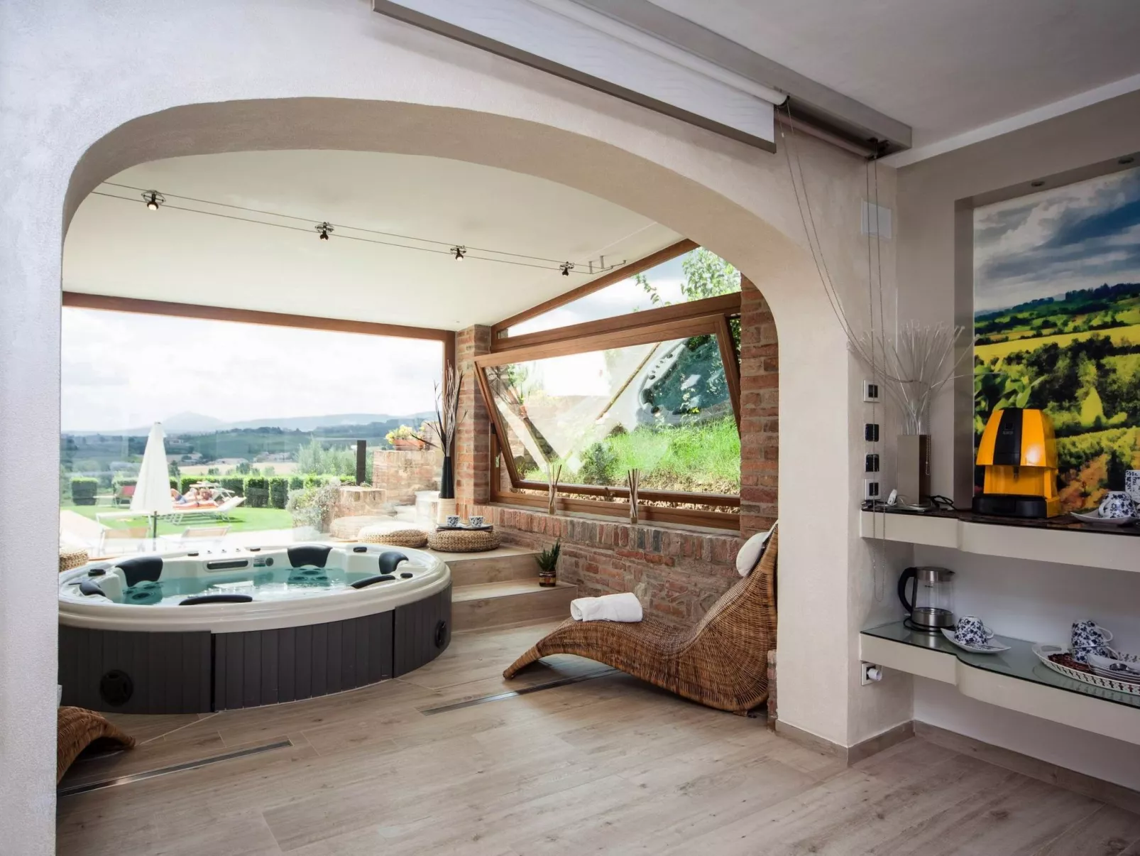 "Zypressen B4" mit Pool-Binnen