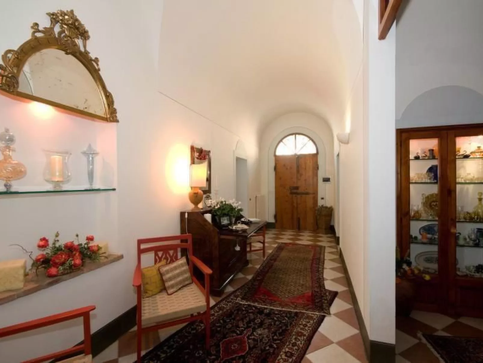 Villa Angelica Fabrik Peccioli-Binnen