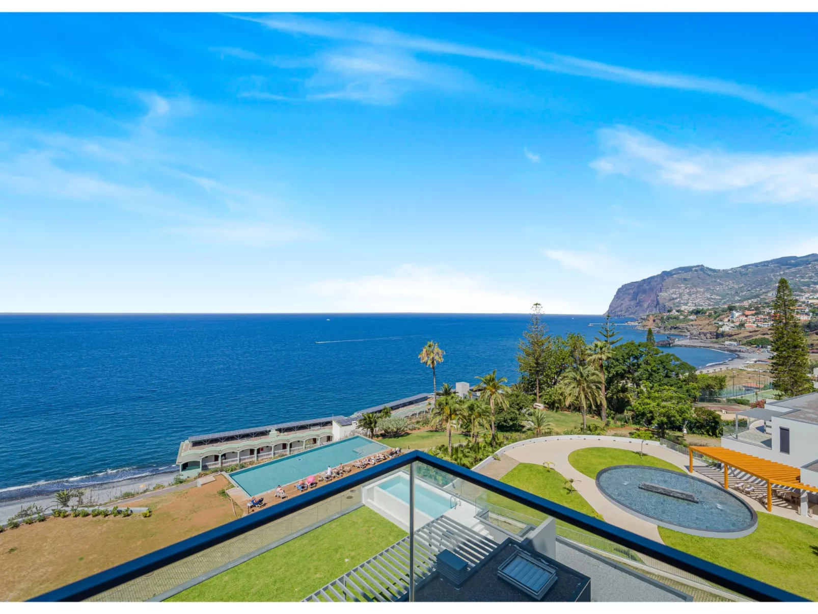 Wohnung "Aqua Luxe Wohnung"-Image-tags.info