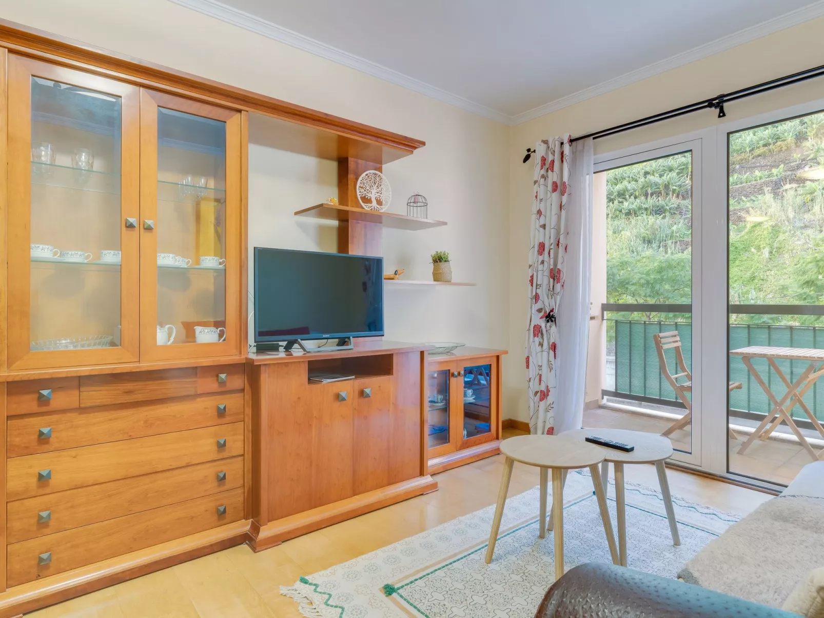 "Isabel" mit Balkon-Image-tags.info