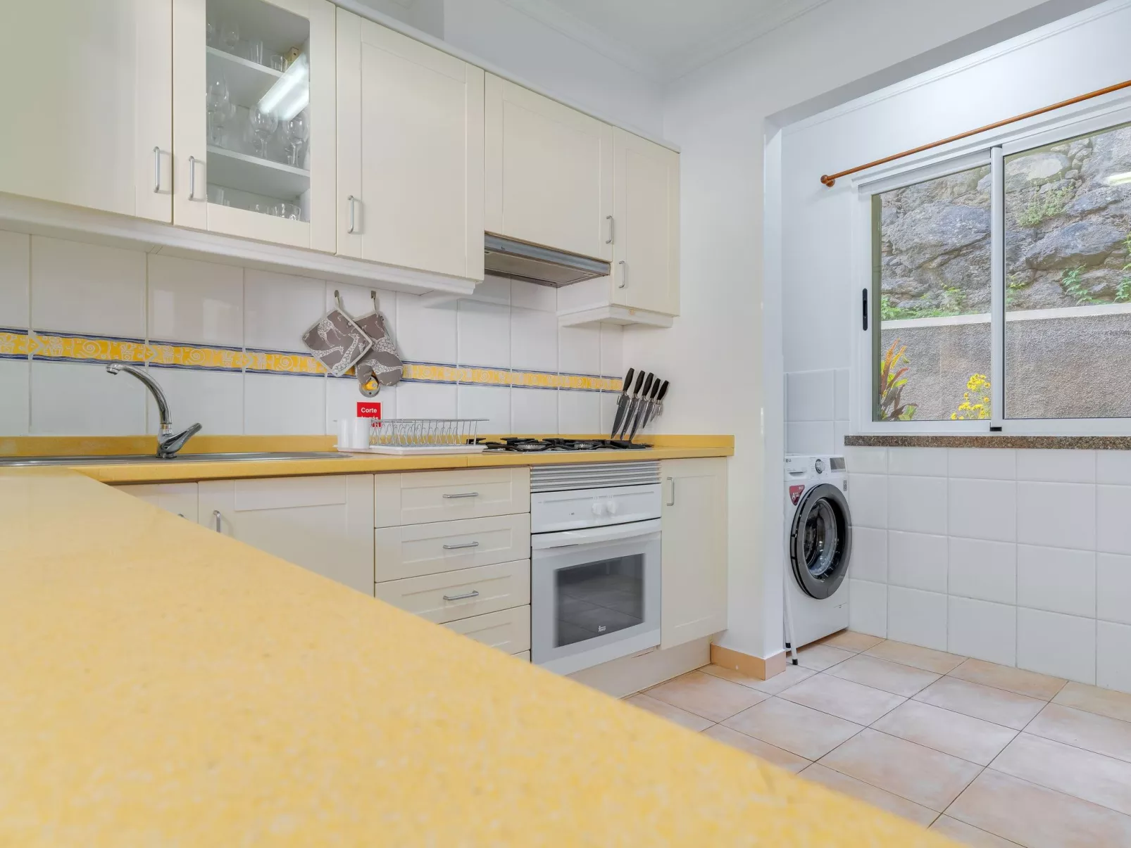 Villa Holiday Sun-Image-tags.info