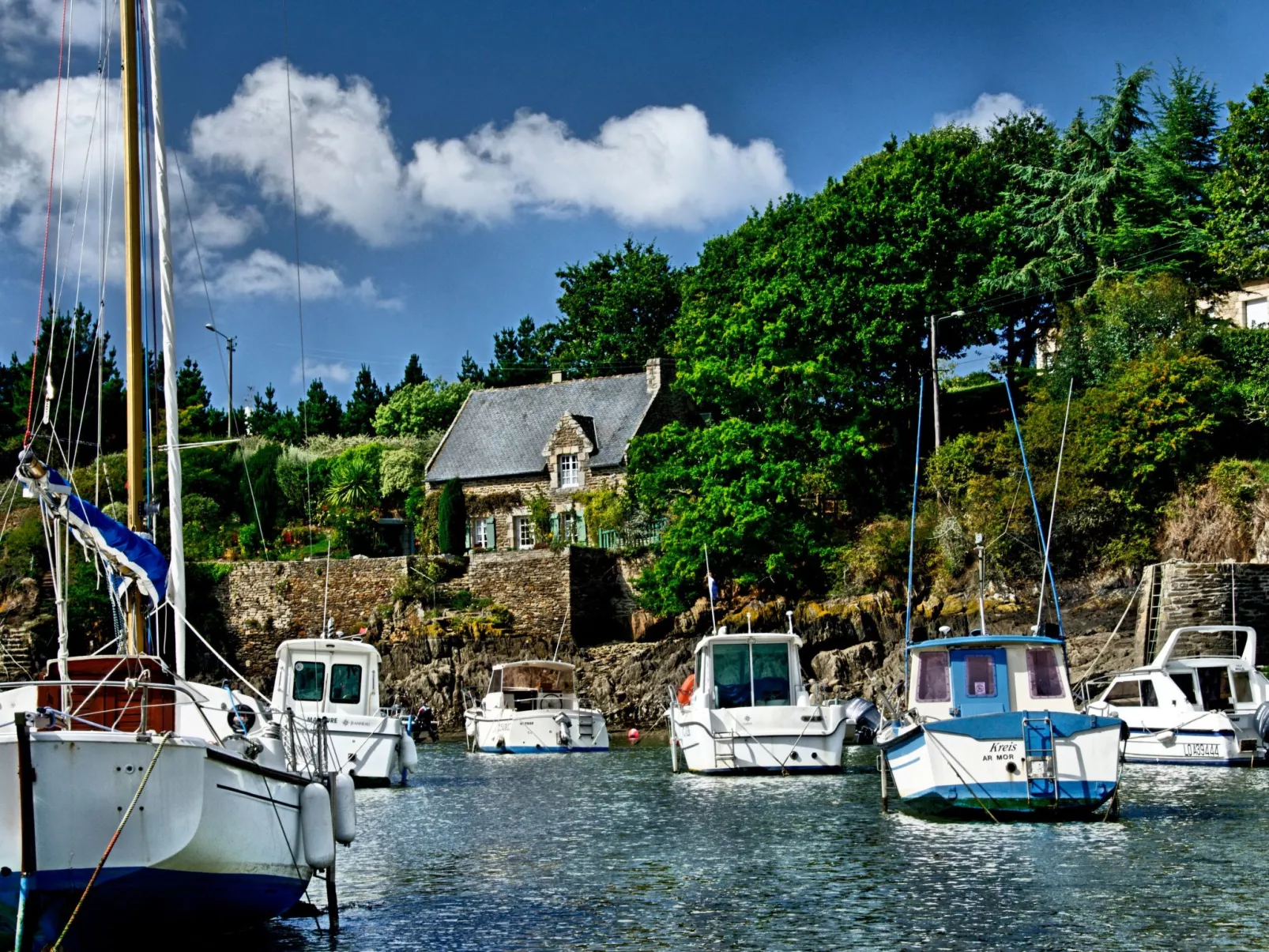 Domäne mit eigenem Garten und Grill-Buiten