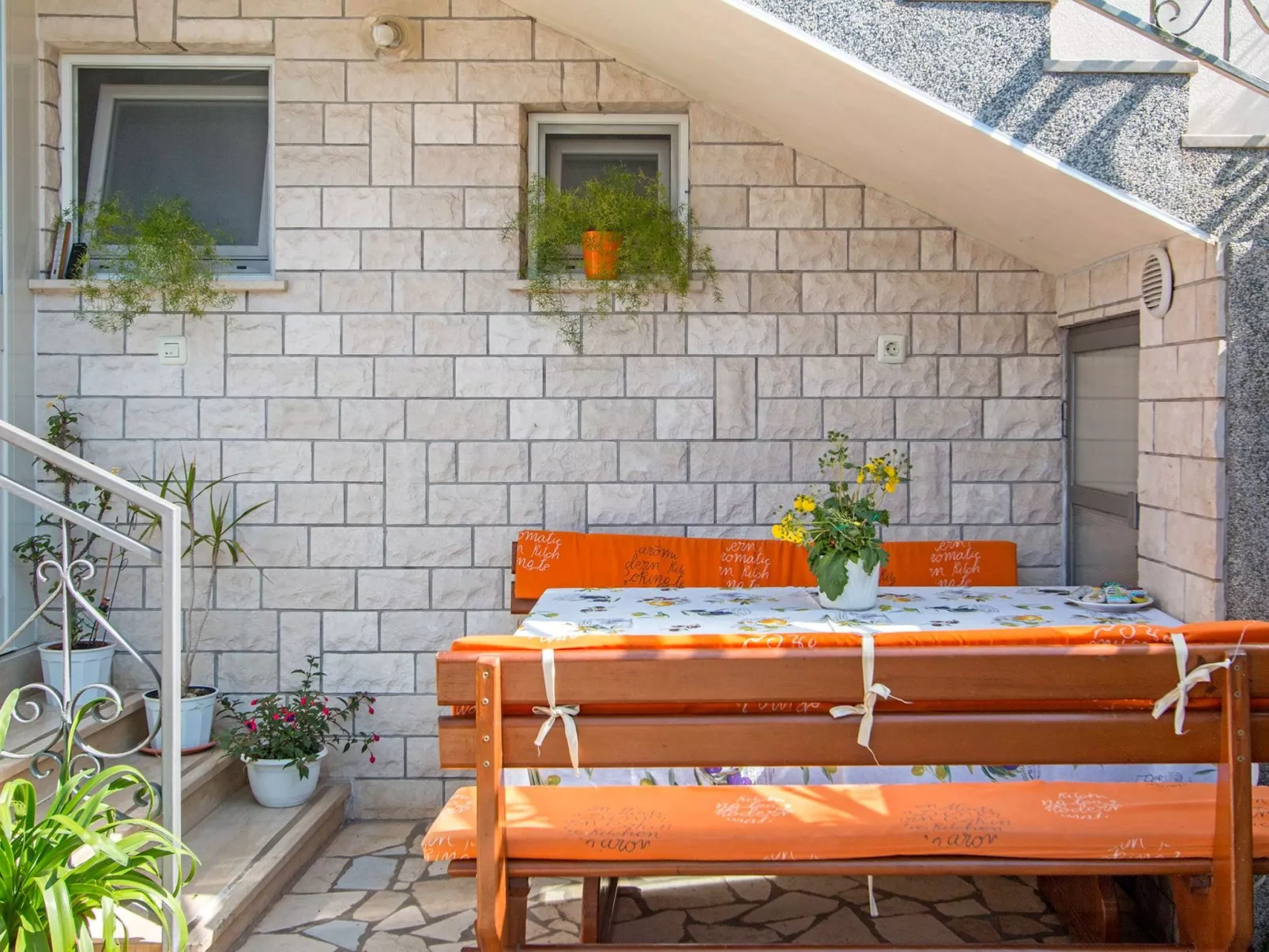 Apartman Oliva ****-Image-tags.info