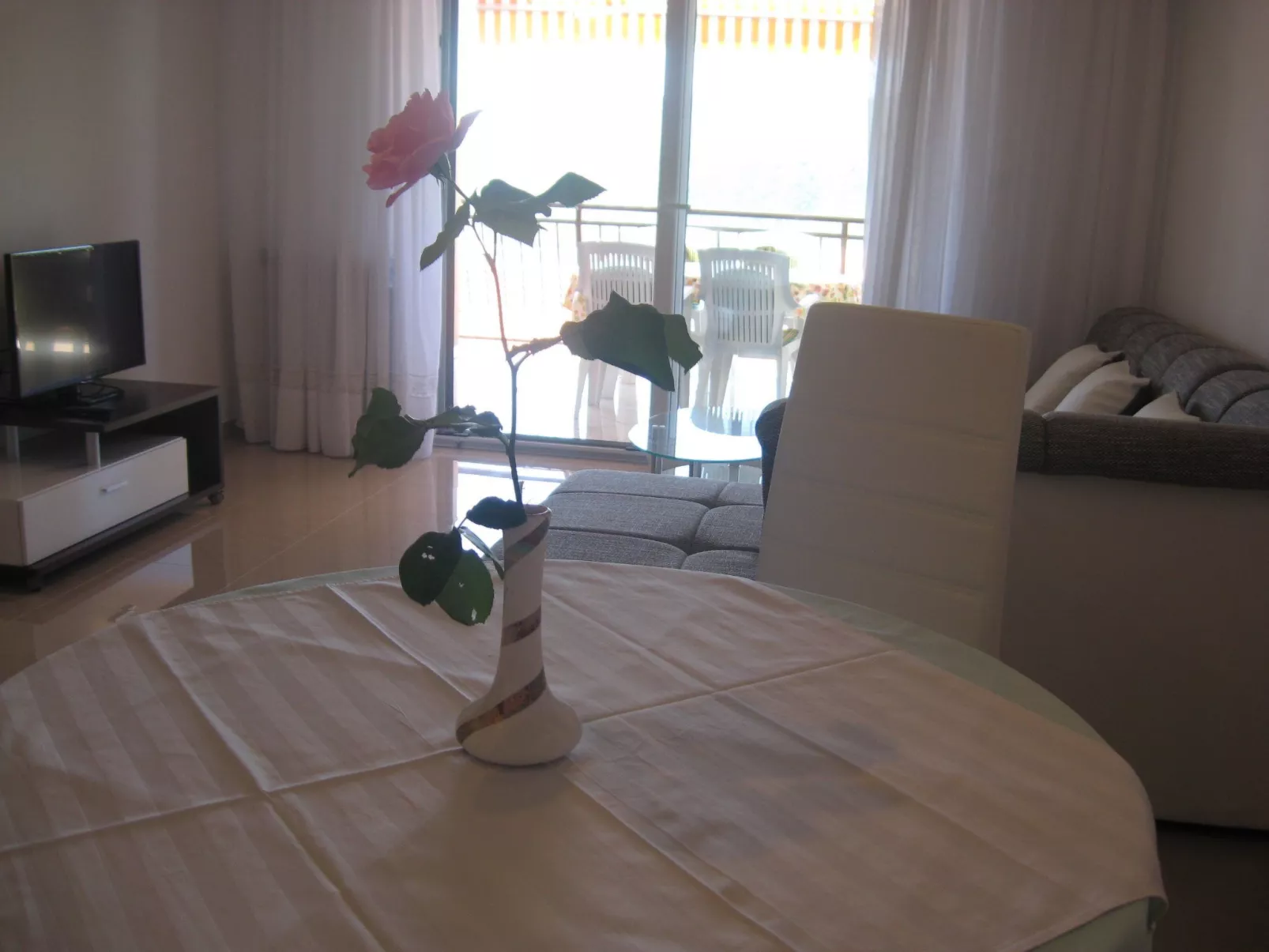 Mit Wasserblick-Binnen