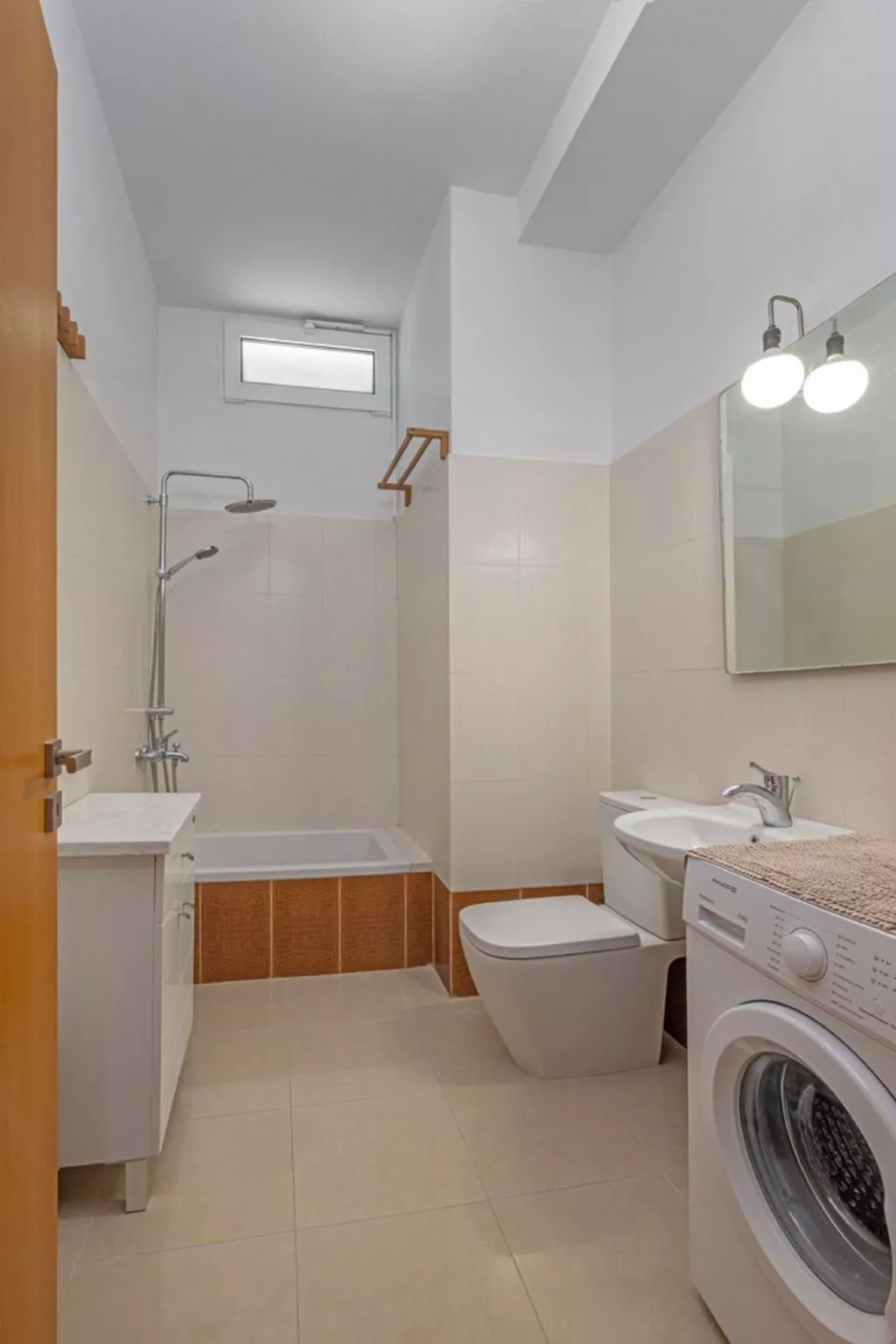 "Adamas Villa Rhodos"-Binnen