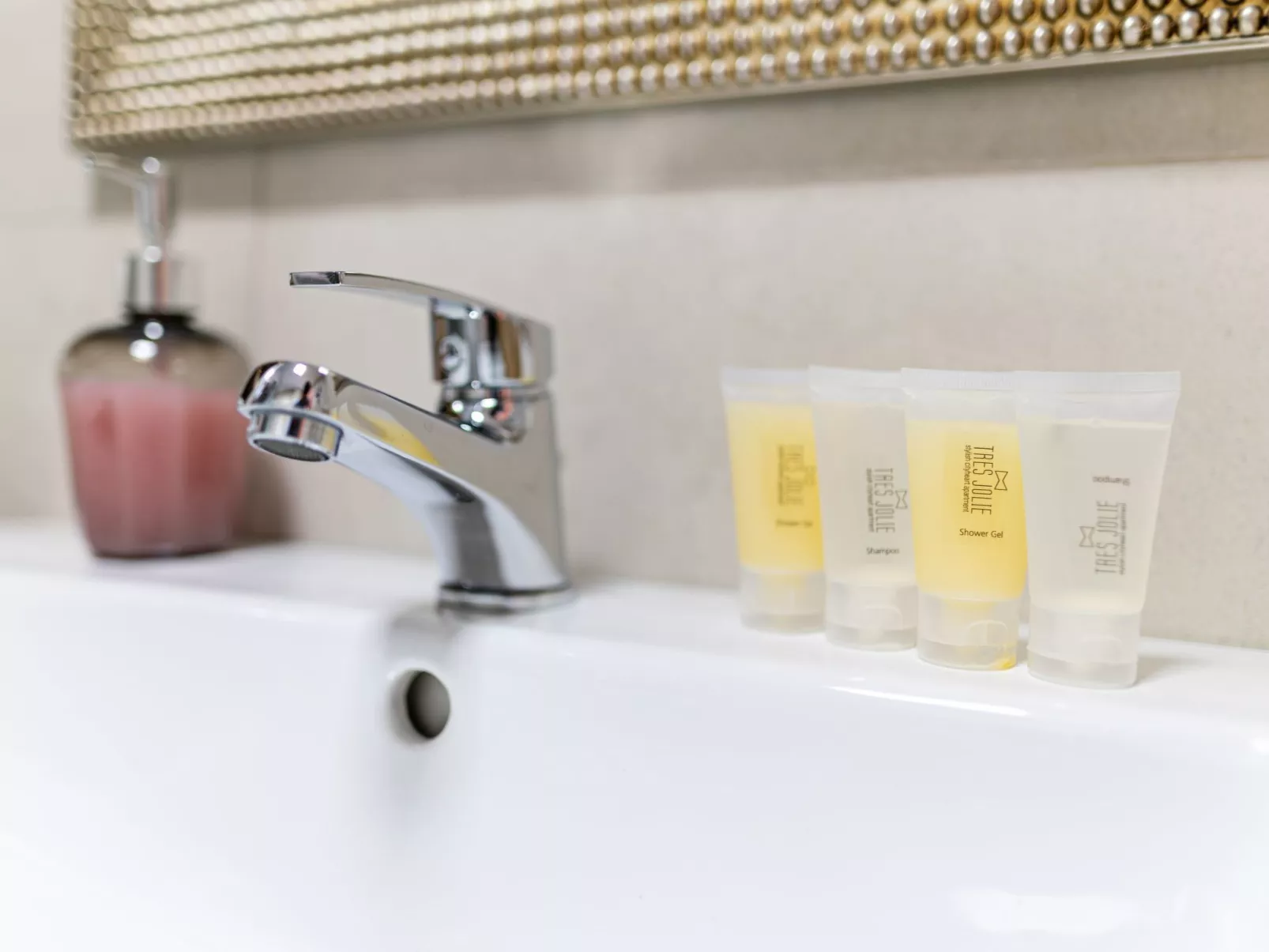 Tres Jolie Stylish Cityheart Wohnung-Binnen