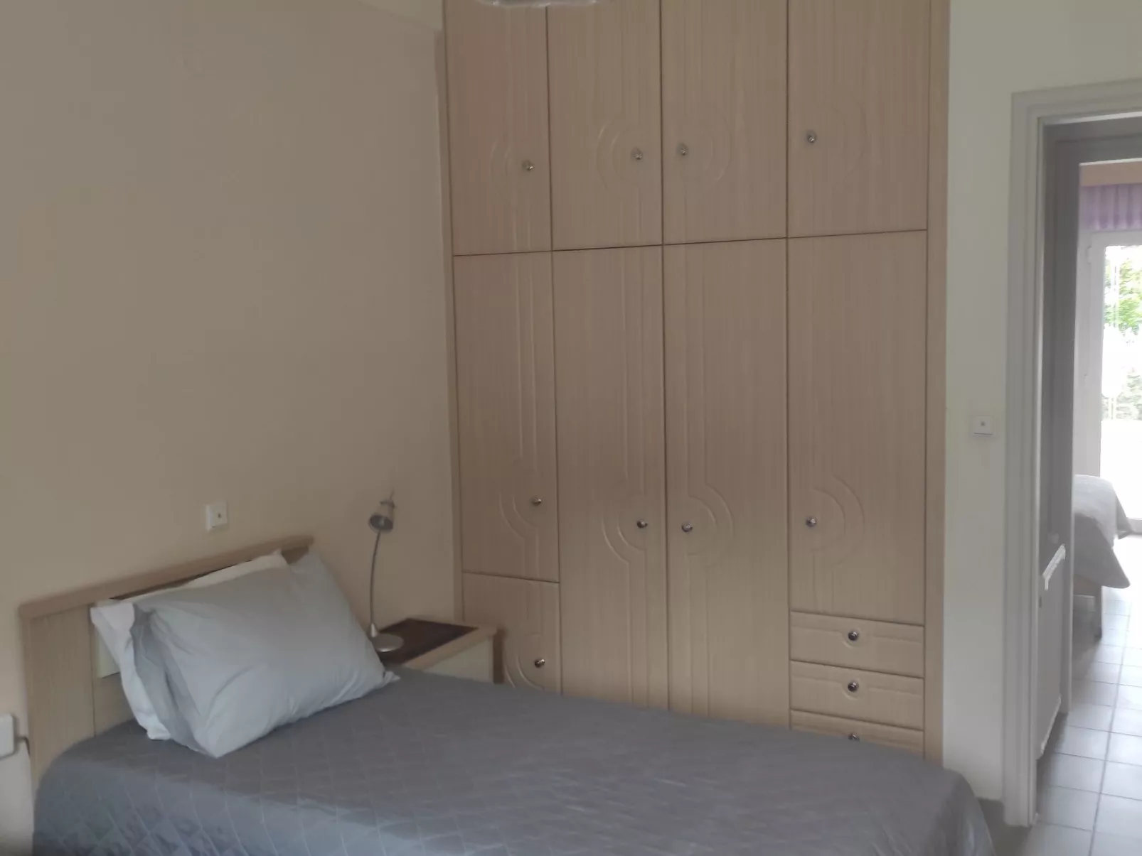 Sea Breeze Villa, atemberaubender Garten mit Meerblick-Binnen