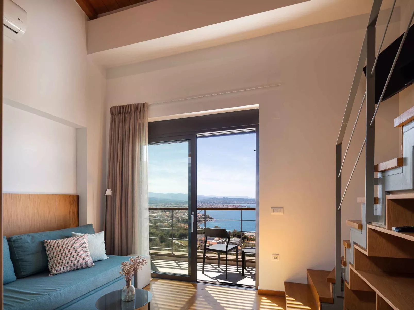 Omnia Villa 2 - ''Beheizter'' Pool, herrlicher Meerblick-Binnen