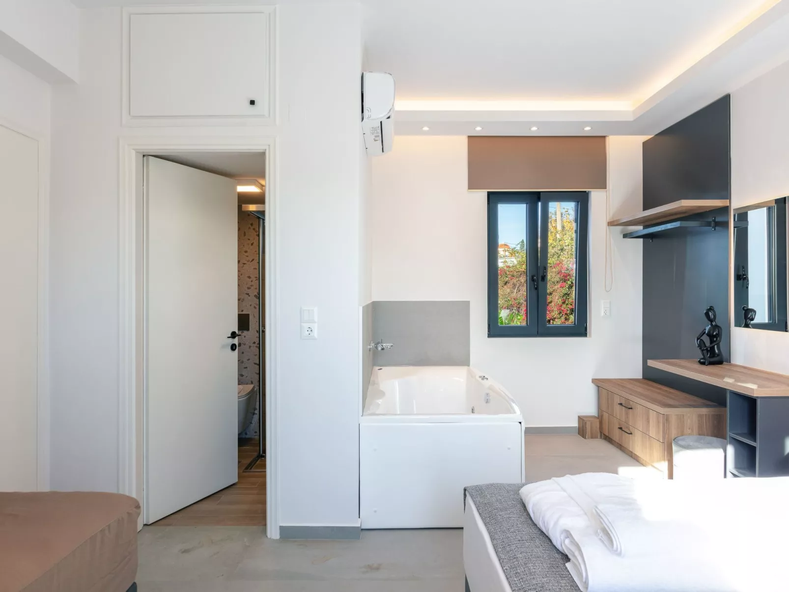 Haus in Prinos mit privatem Parkplatz-Binnen