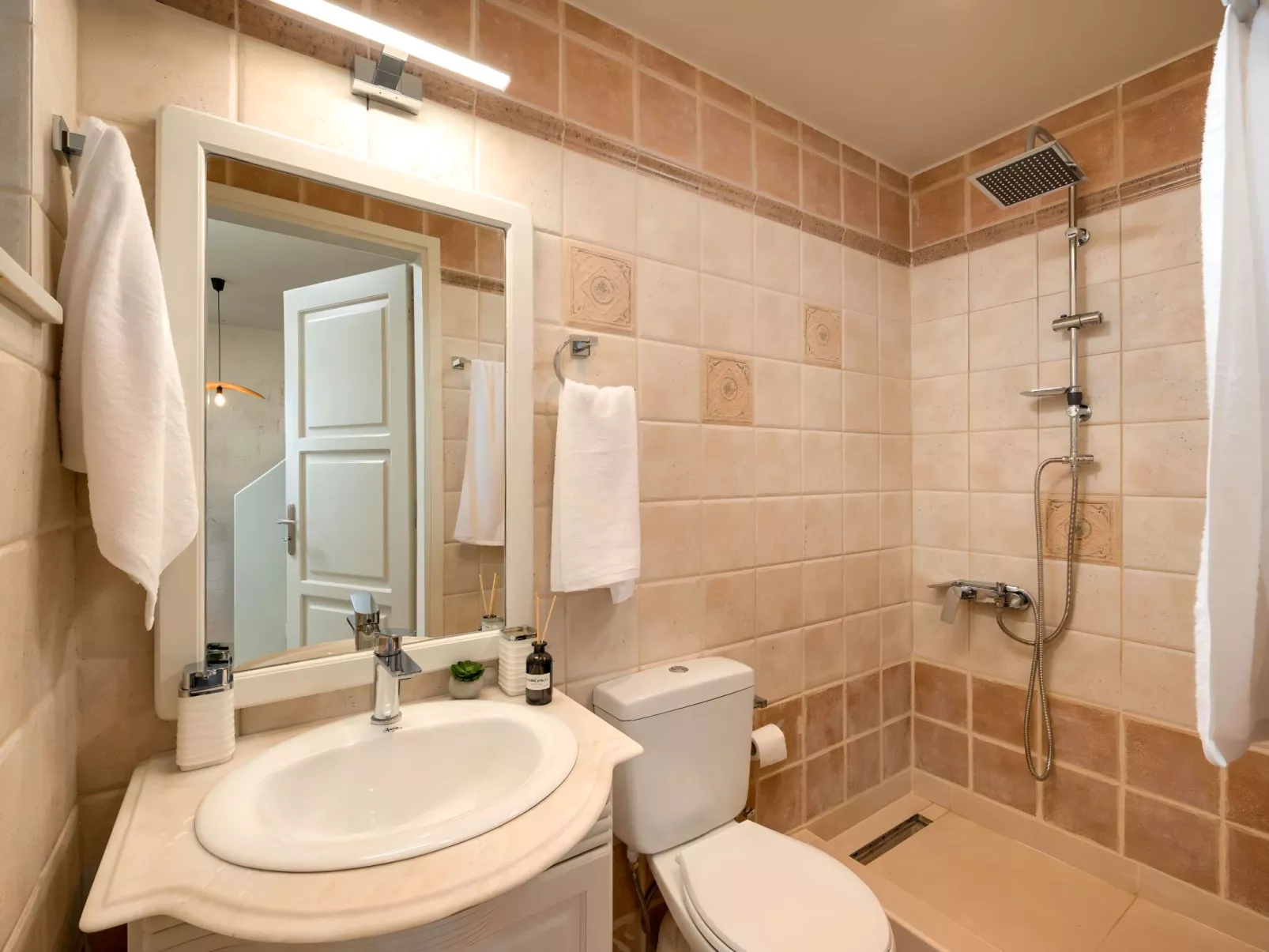 Soluna Villa Privater Pool-Image-tags.info