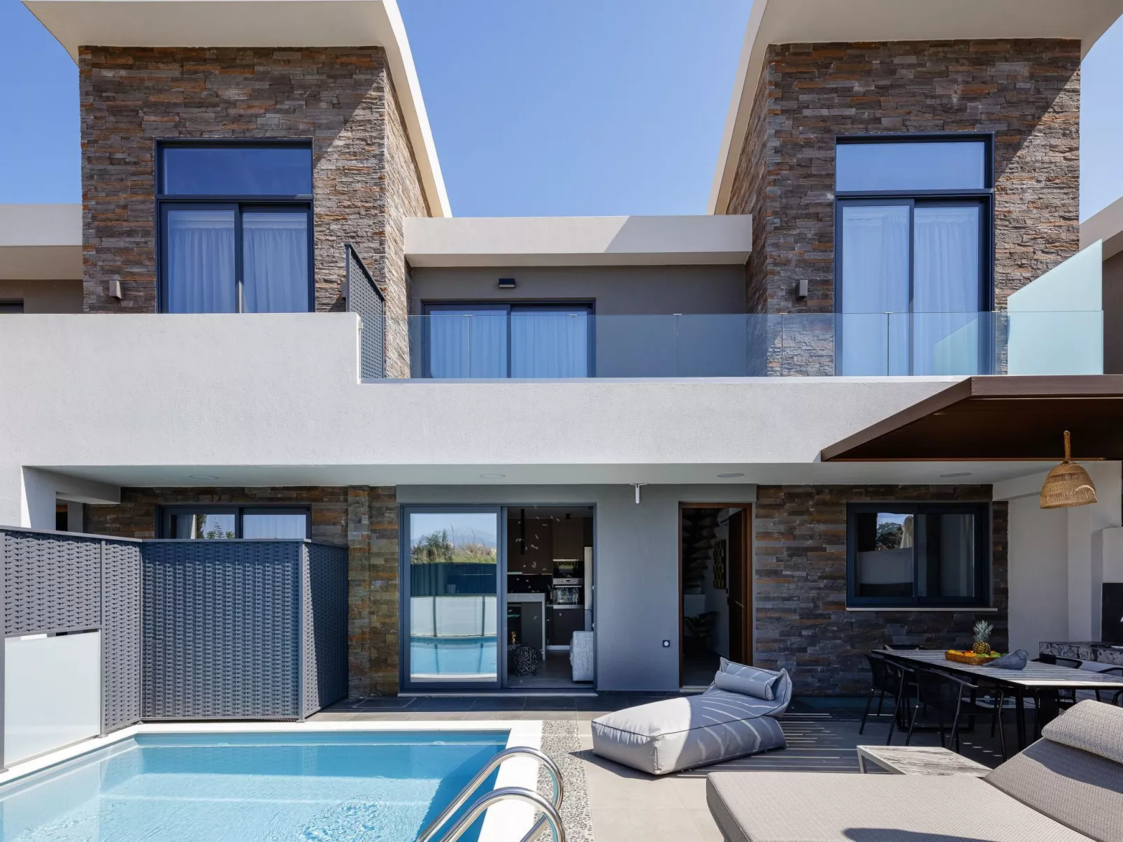 VillAgioi Villa II 2-BR Pool Villa, zu Fuß zum Strand-Binnen