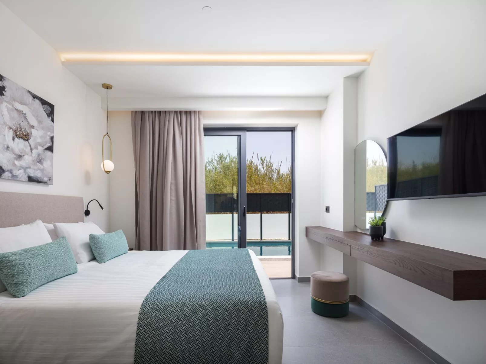 VillaSaints I - Pool und BBQ, Spaziergang zum Strand-Image-tags.info