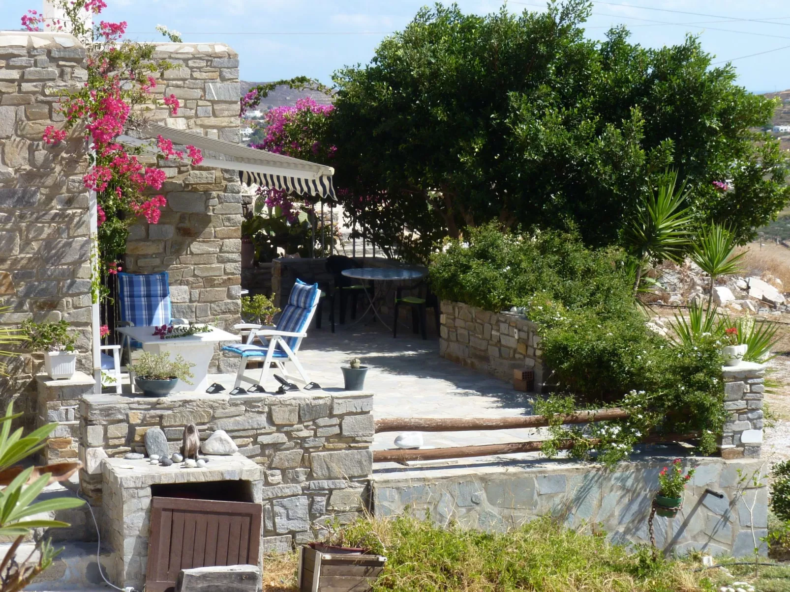 Apollon Paradise-Buiten