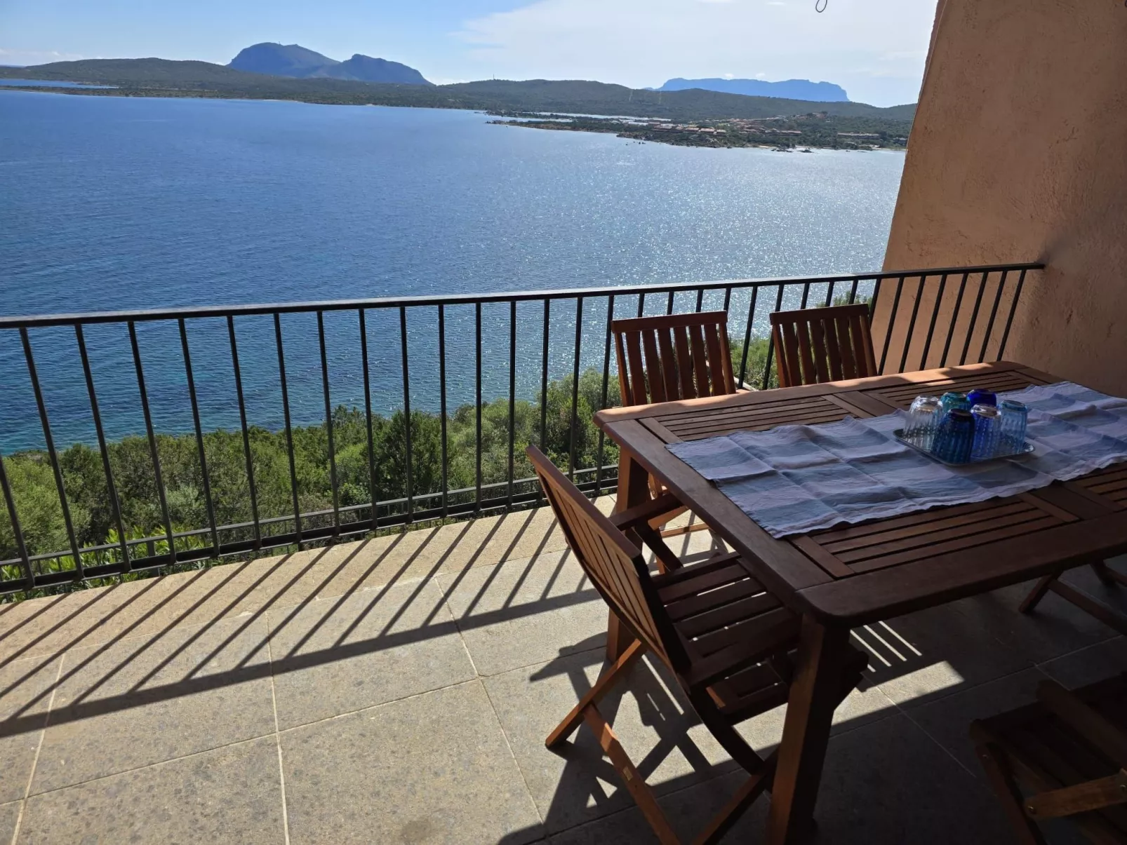 Casetta Ladunia mit Blick aufs Meer-Buiten