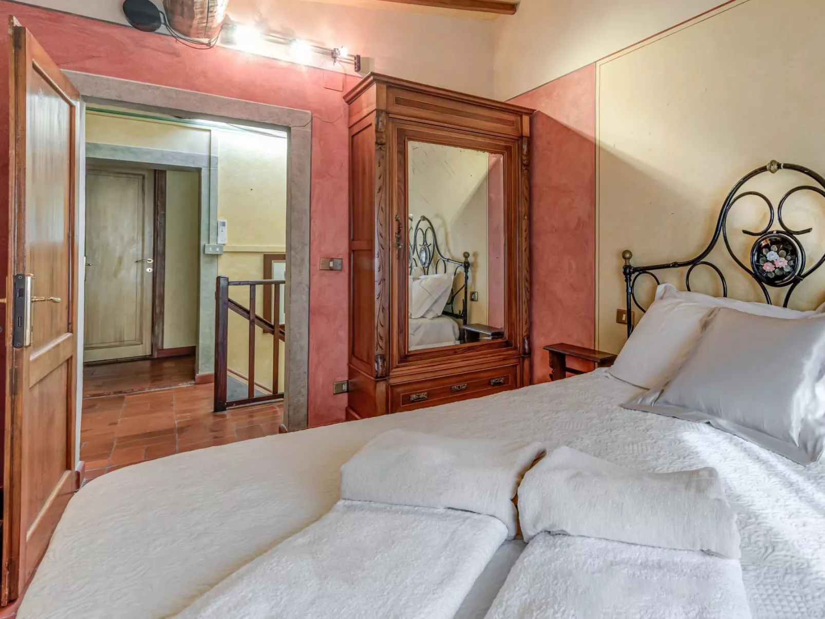 Ferienvilla 'Fattoria' mit eigenem Pool-Image-tags.info